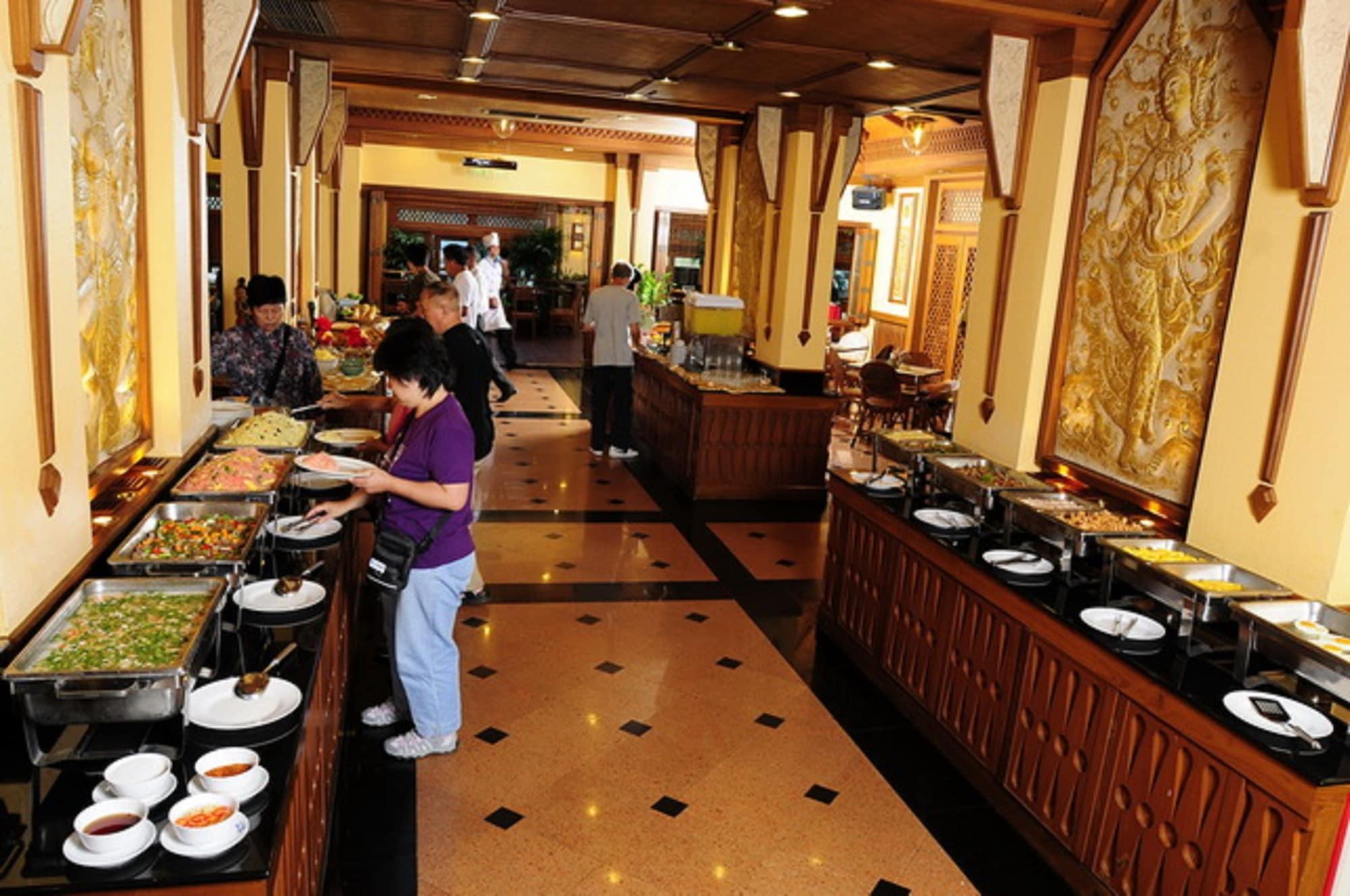 Restaurant Golden Beach Hotel Pattaya