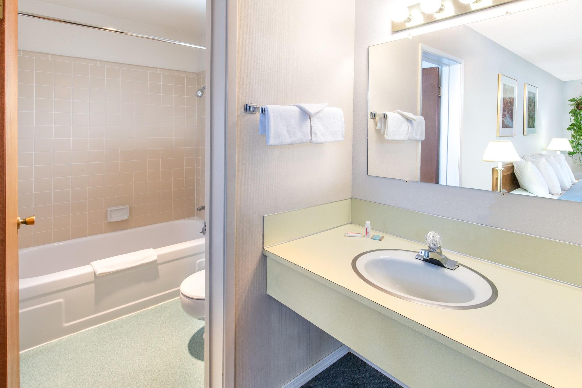 Equipamiento de Habitación Redwood Inn