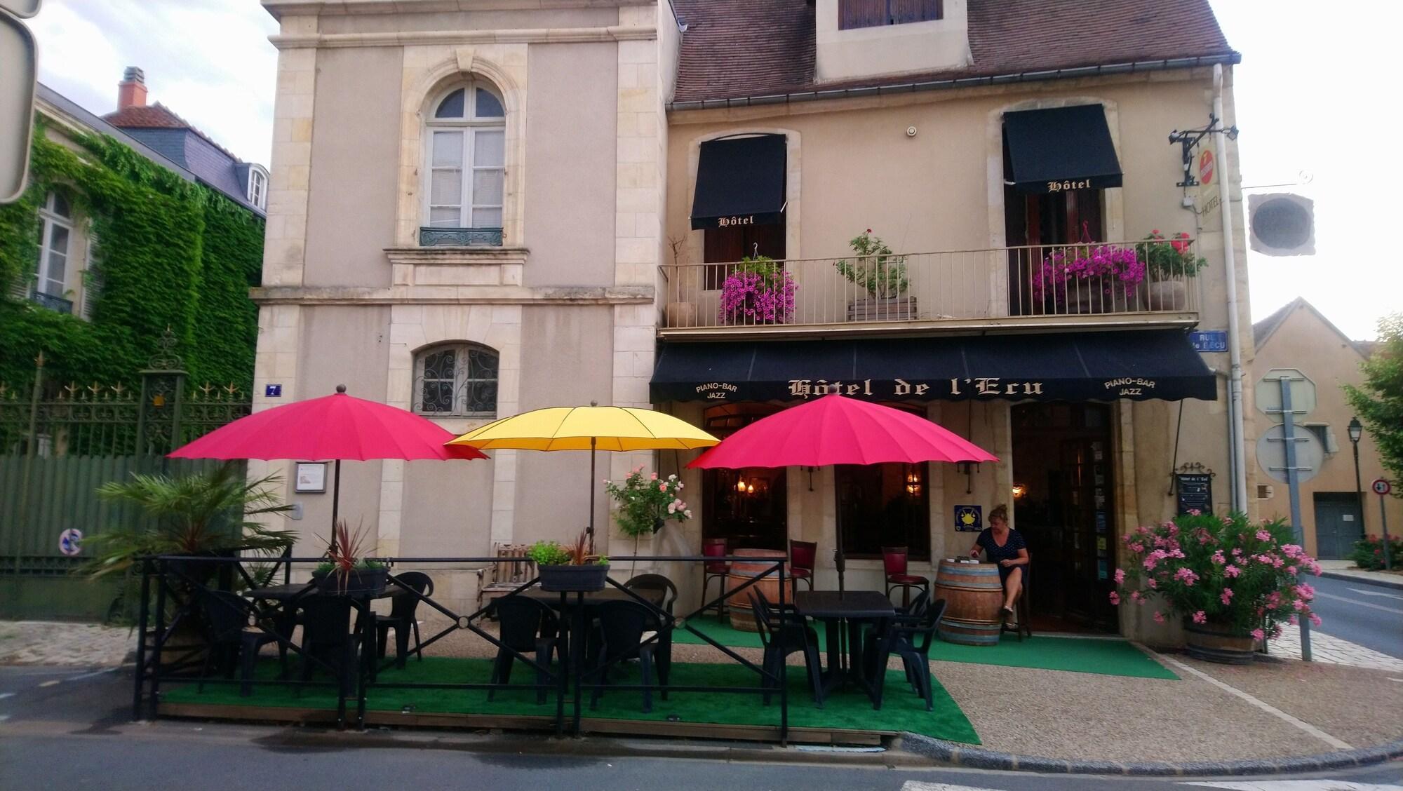Vista Exterior Hôtel de l'Ecu