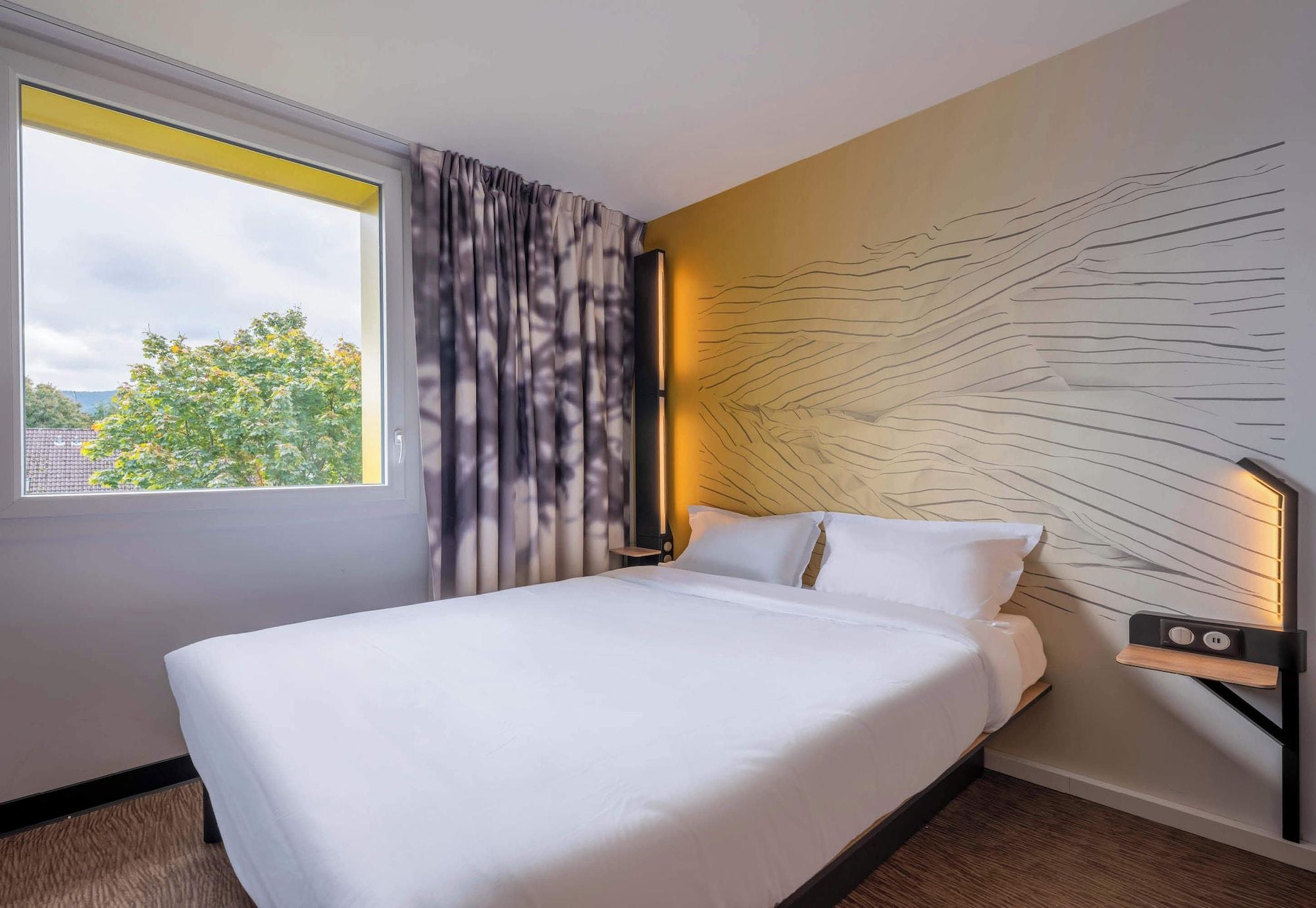 Varios B&B Hotel Annecy Cran-Gevrier