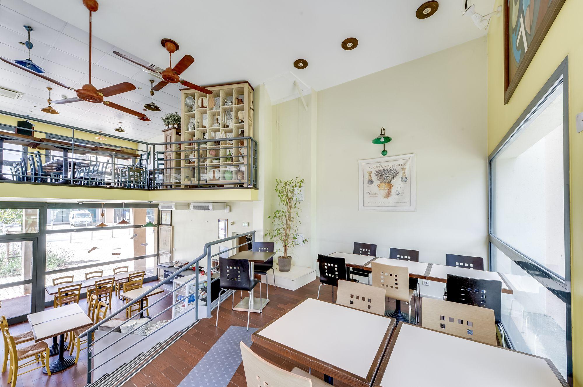 Restaurant Ibis Annecy Cran Gevrier Hotel