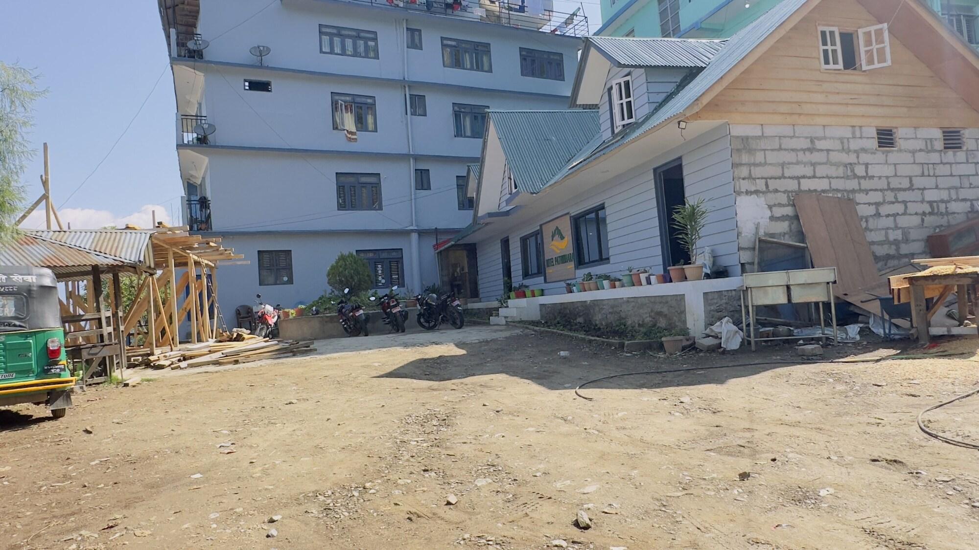 Vista Exterior Hotel Pathibhara