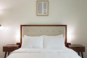 Alquiler Vacacional - Family Fun with Game Room & King Bed near Monterey Aquarium, Laguna Seca