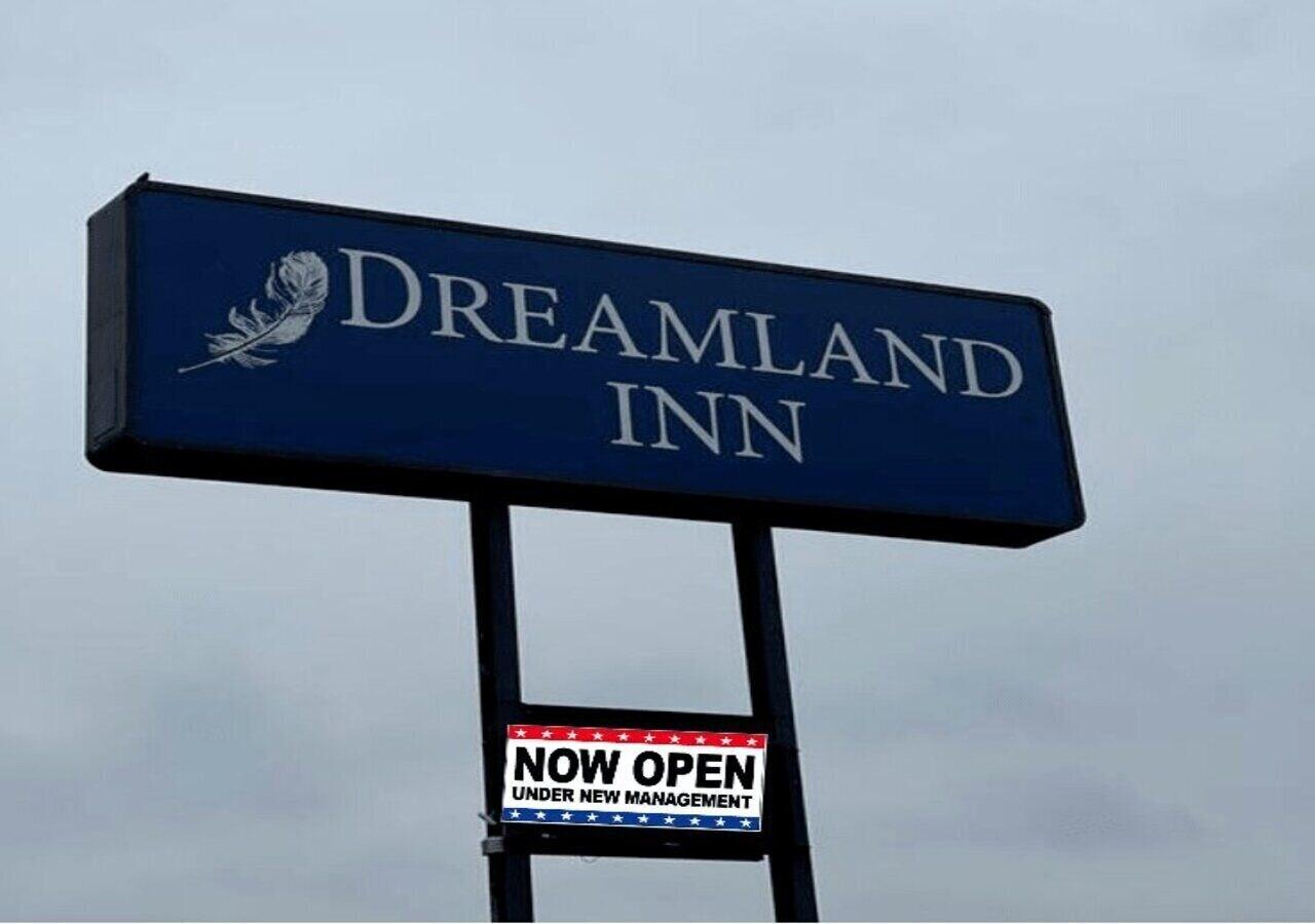 Varios Dreamland Inn