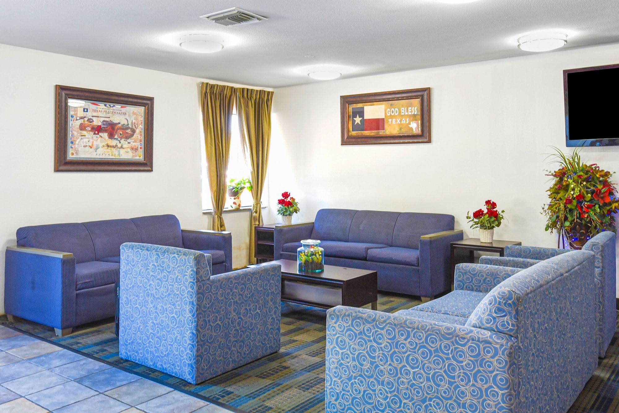 Vista Lobby OYO Hotel Irving DFW Airport South