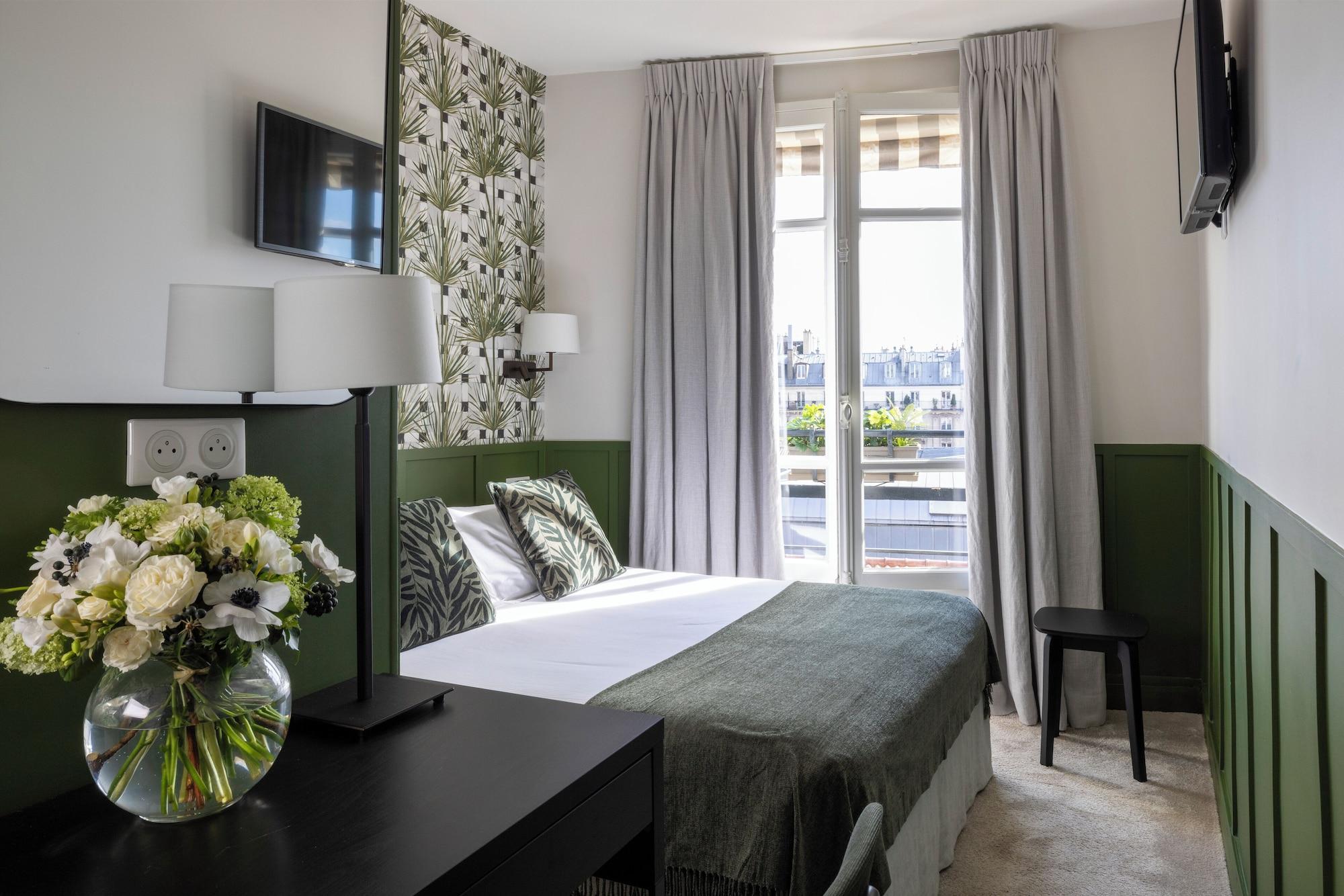 Varios Hôtel Clément