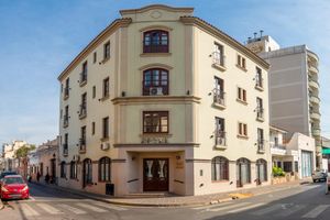 Alojamiento - Hotel Alto Colonial
