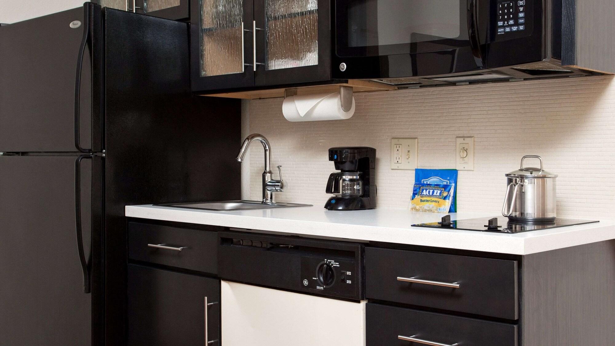 Set de Habitación Sonesta Simply Suites Charlotte University