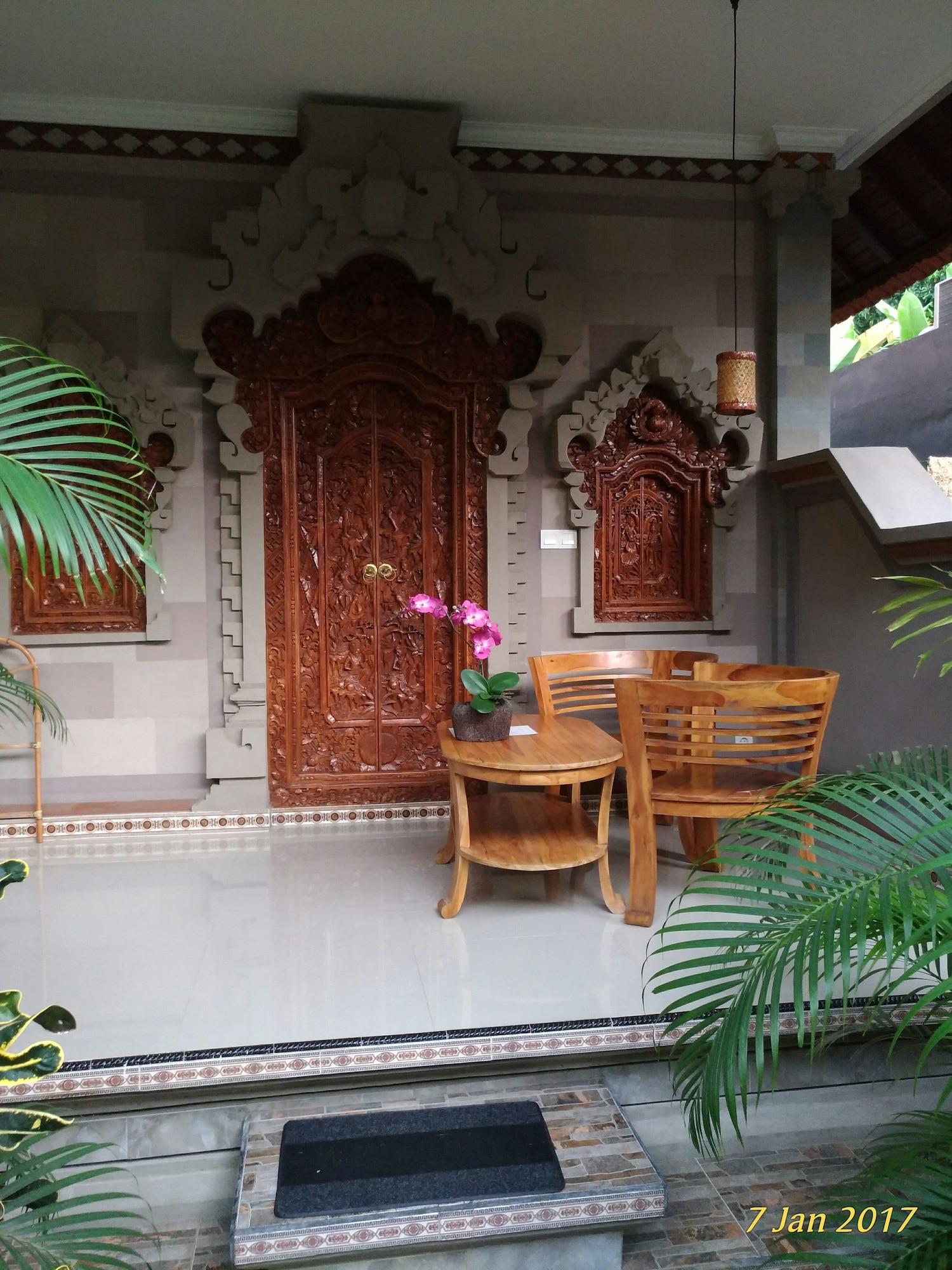 Vista Exterior Praety Home Stay
