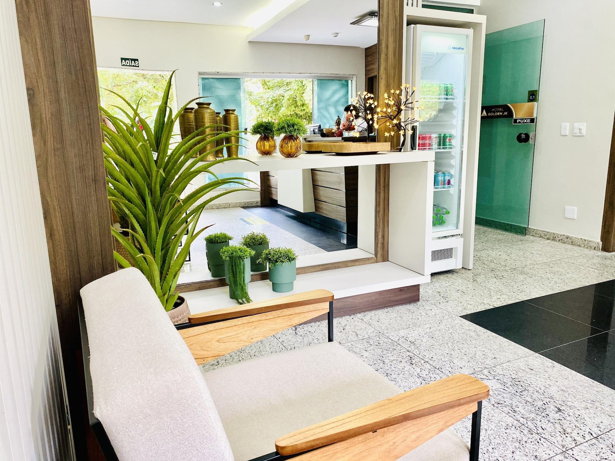 Vista Lobby Hotel Golden JK