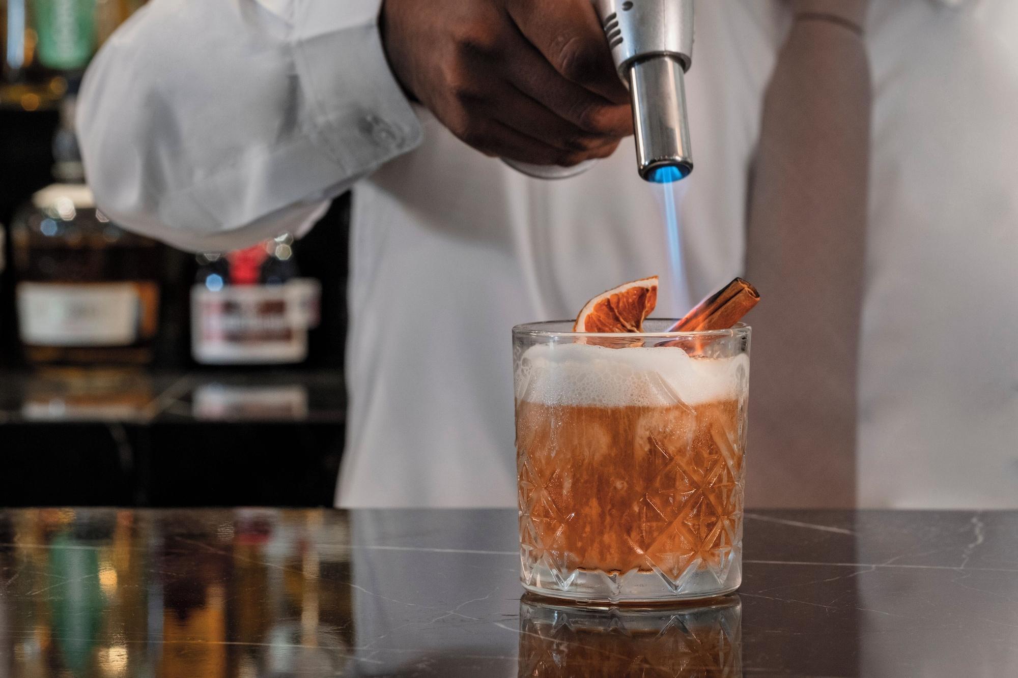 Bar/lounge Excellence Coral Playa Mujeres - Adults Only All