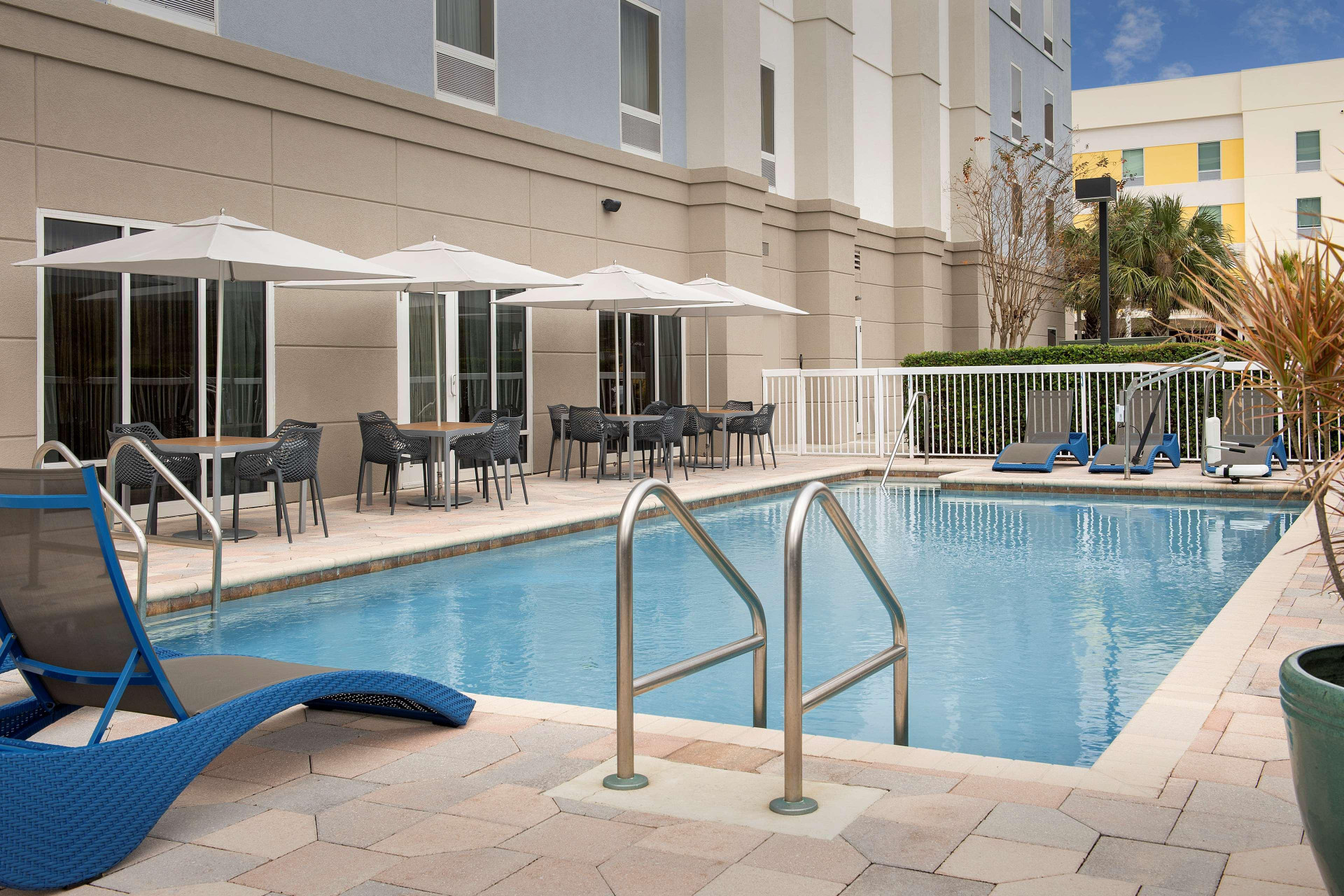 Vista Piscina Hampton Inn & Suites Lakeland-South Polk Parkway