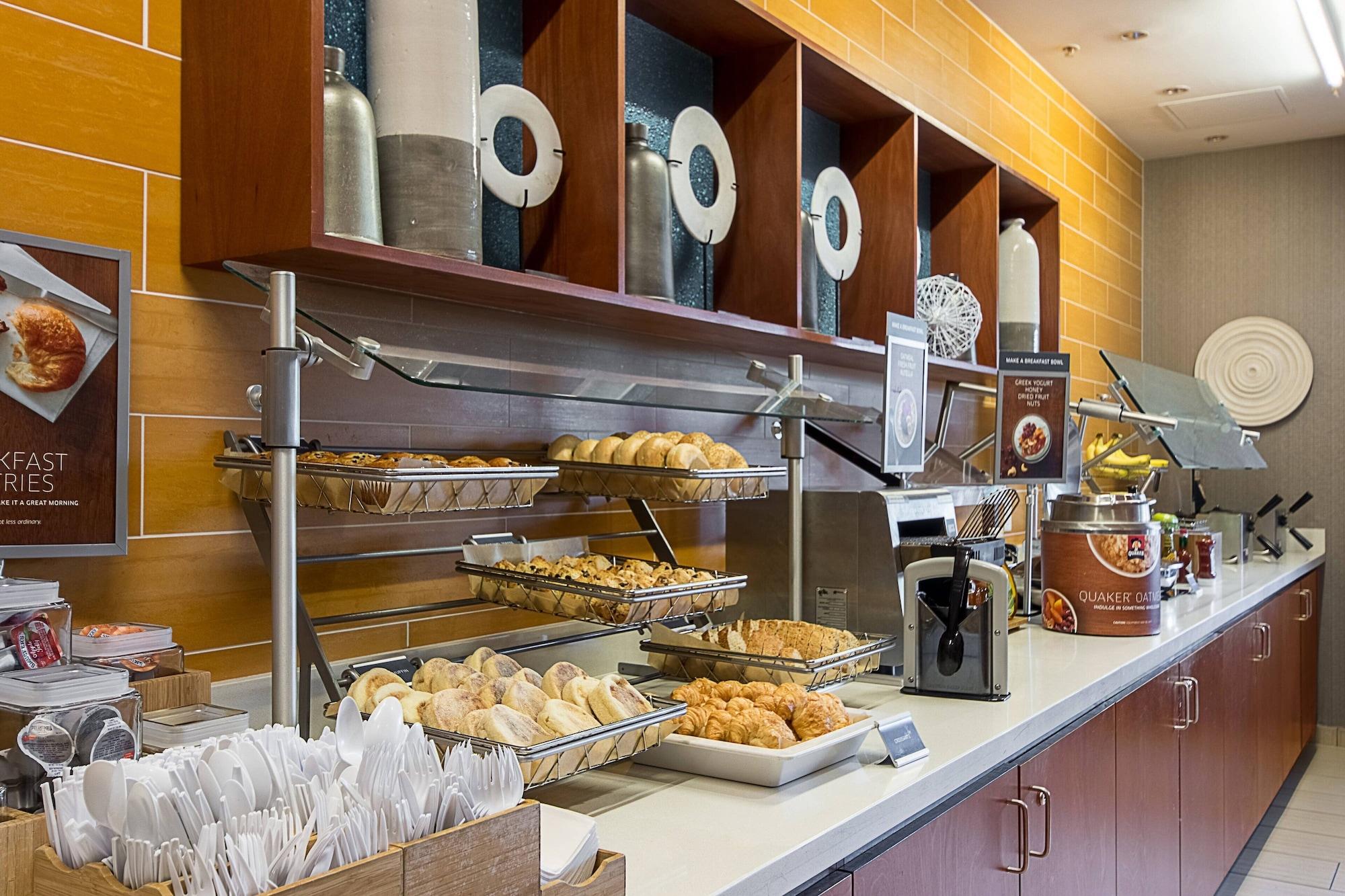 Restaurant SpringHill Suites by Marriott Tampa North/I 75 Tampa Palms