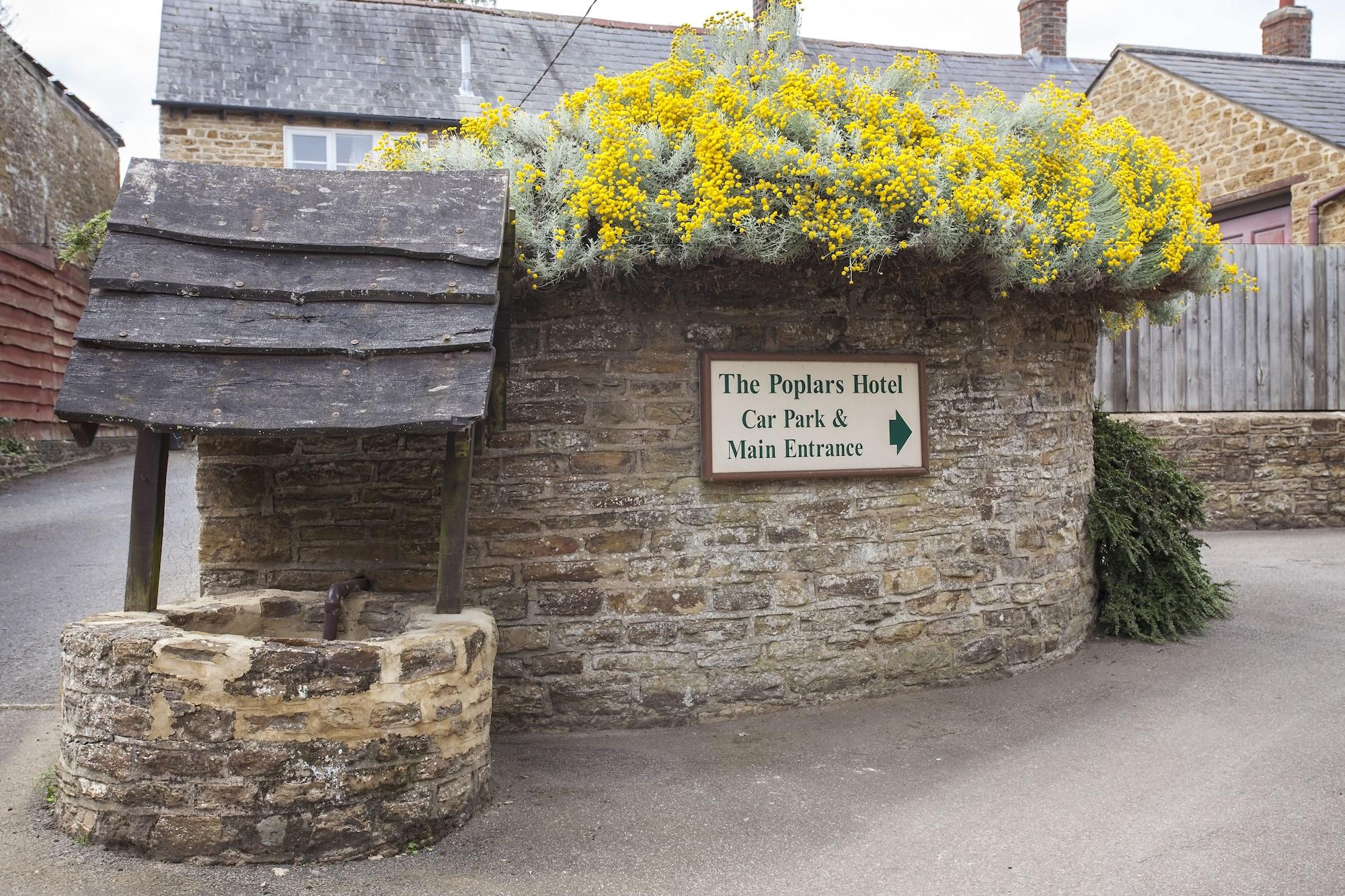 Vista Exterior The Poplars Moulton