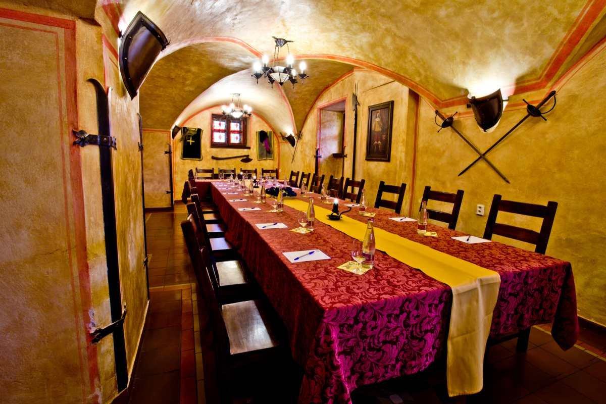 Centro de Negocios Pytloun Old Armoury Hotel Prague