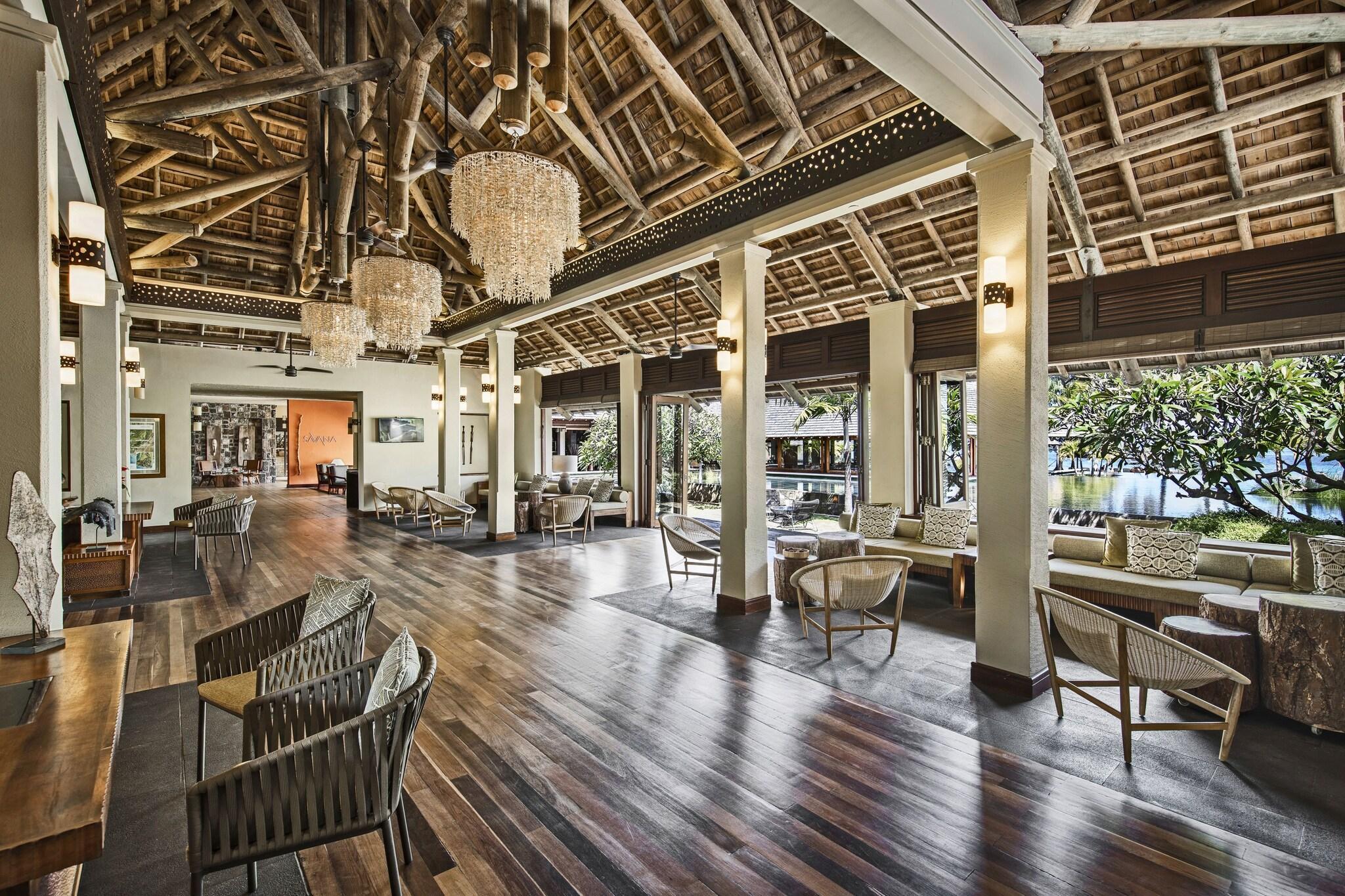 Vista Lobby Heritage Awali Golf & Spa Resort – All Inclusive