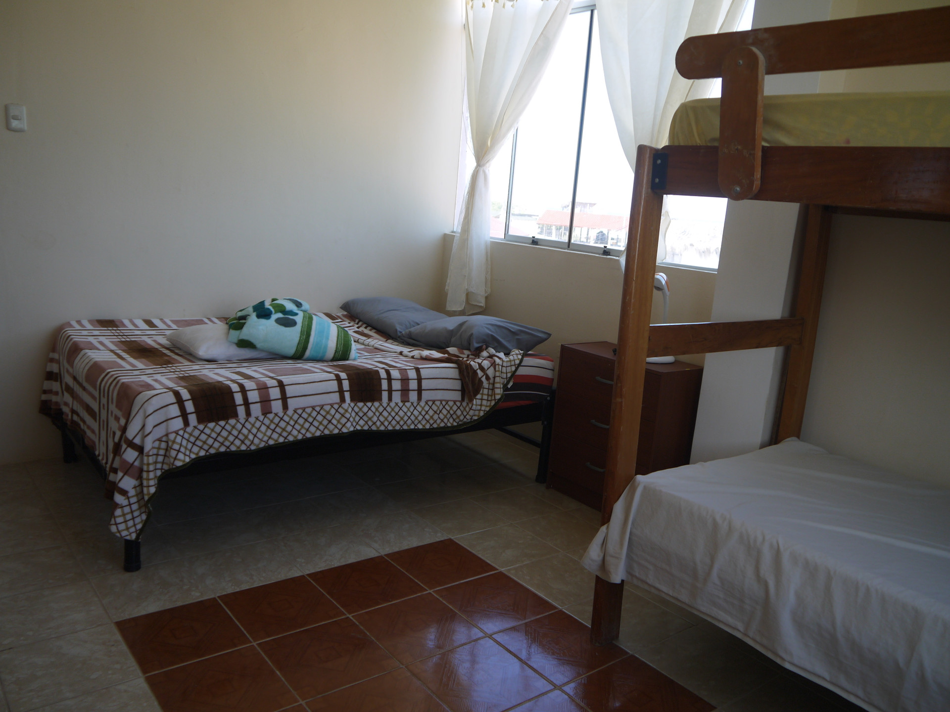 Habitación Hotel Apartamento El Canadiense