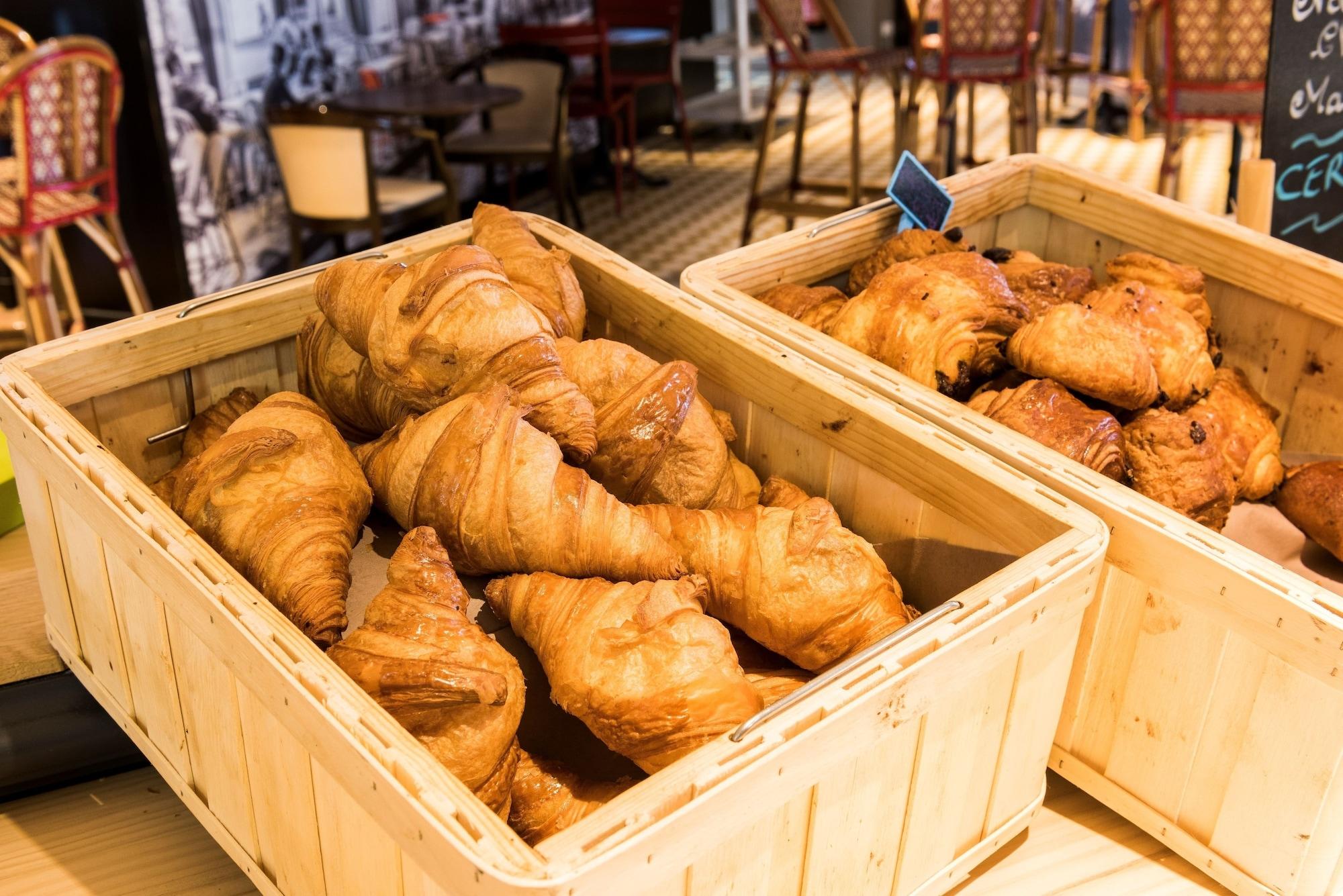 Restaurant Mercure Paris Roissy Charles de Gaulle