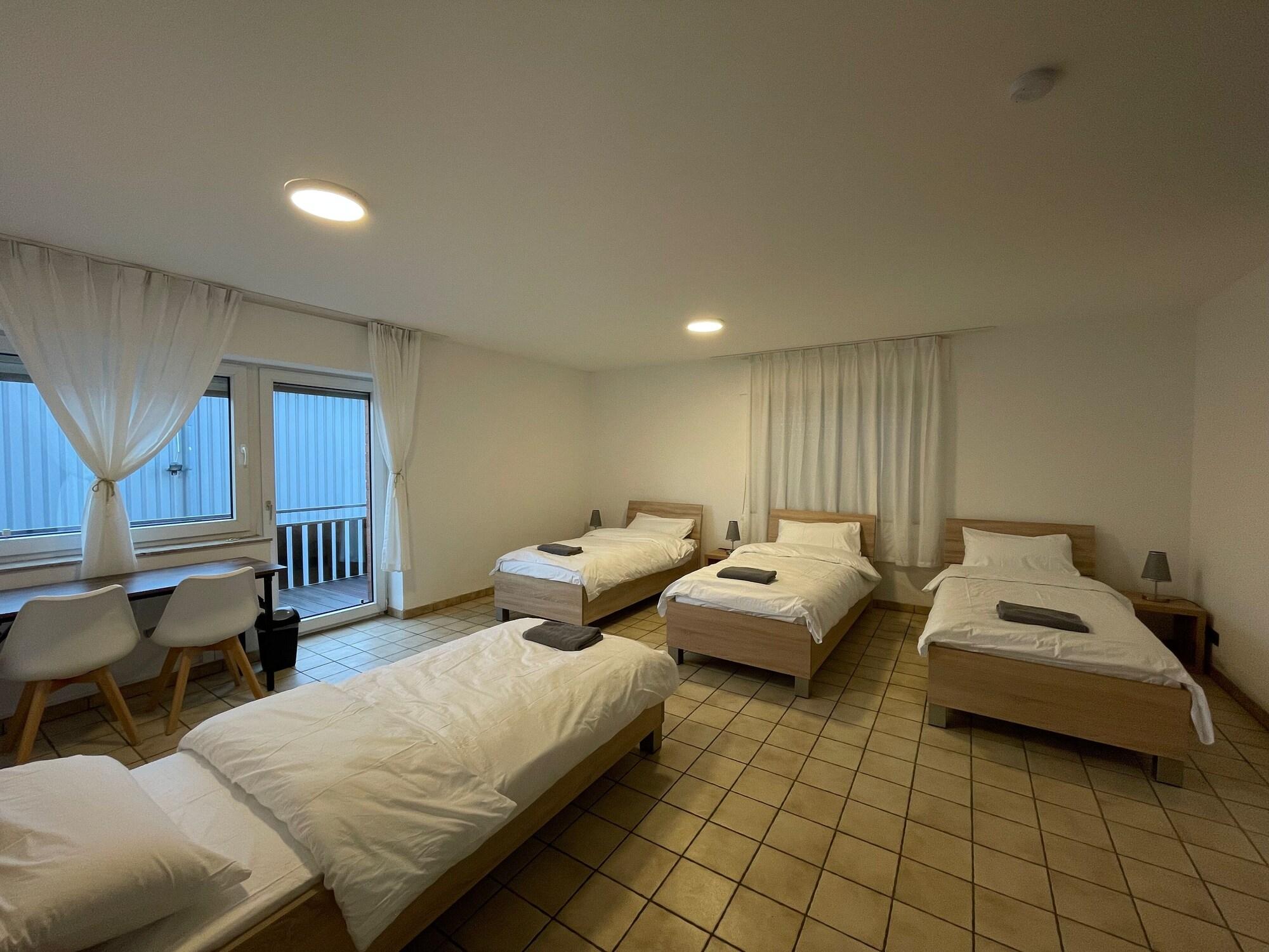 Varios Erft Apartment