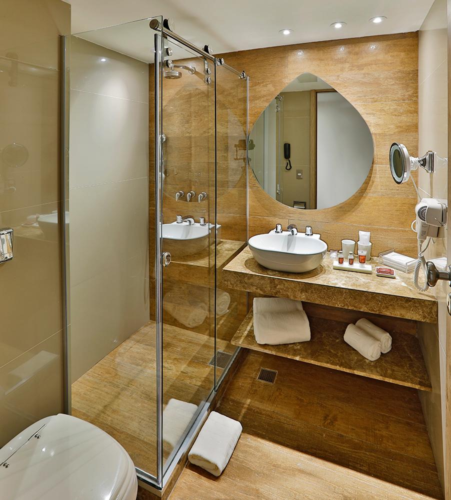 Bathroom Arena Ipanema Hotel