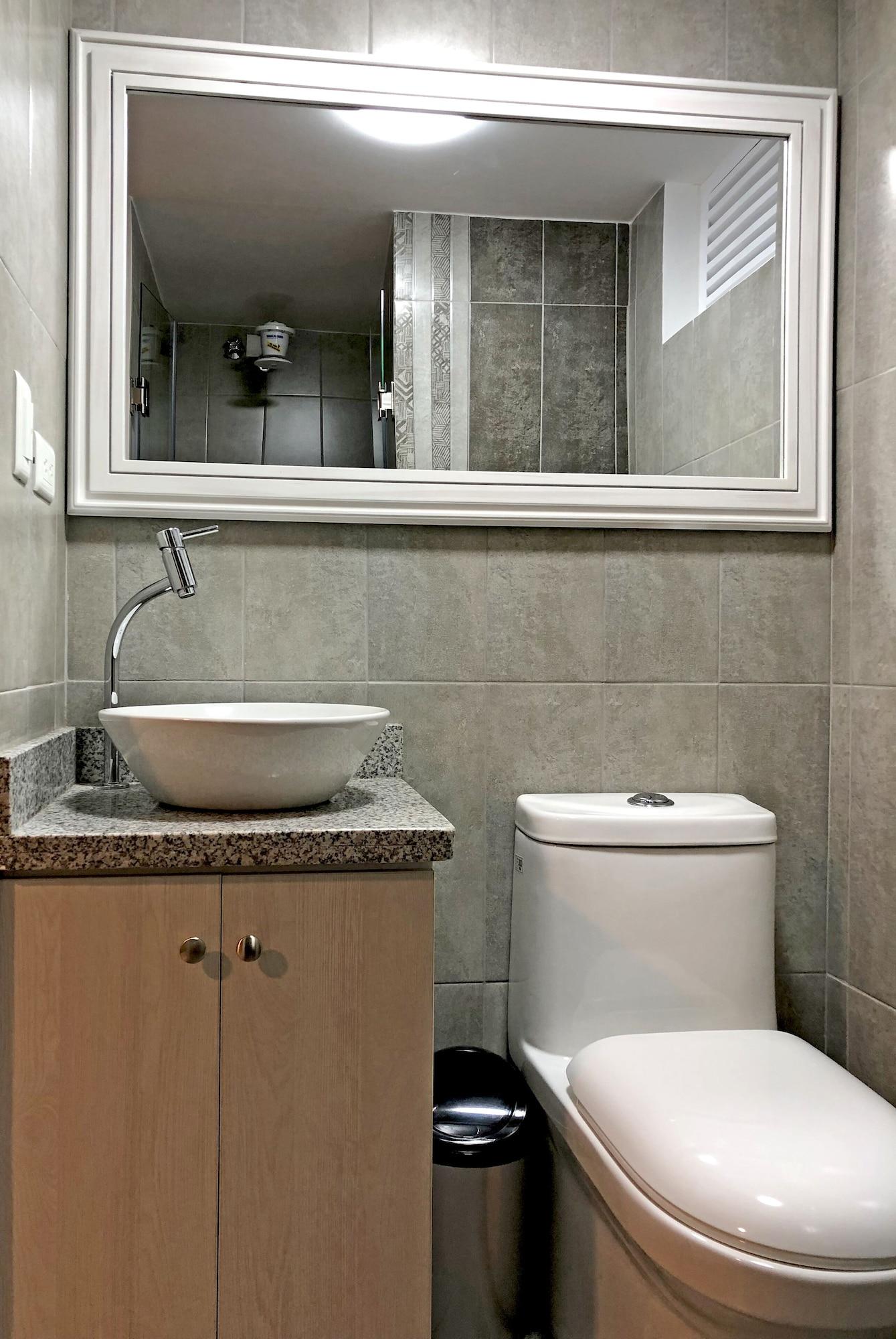 Equipamiento de Habitación Hostal Latina