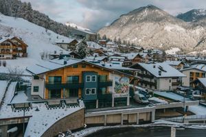 Alojamiento - Dolomites Resort  Formiè