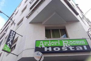 Alojamiento - Arjori Rooms