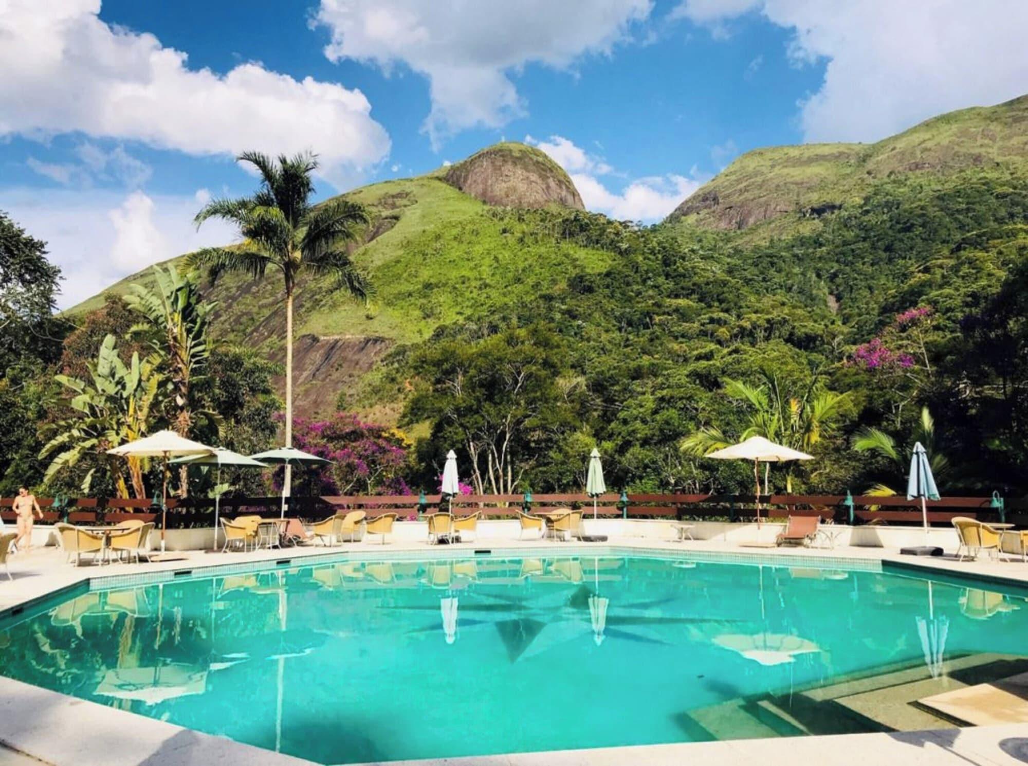 Vista Piscina Hotel Caminhos de Itaipava