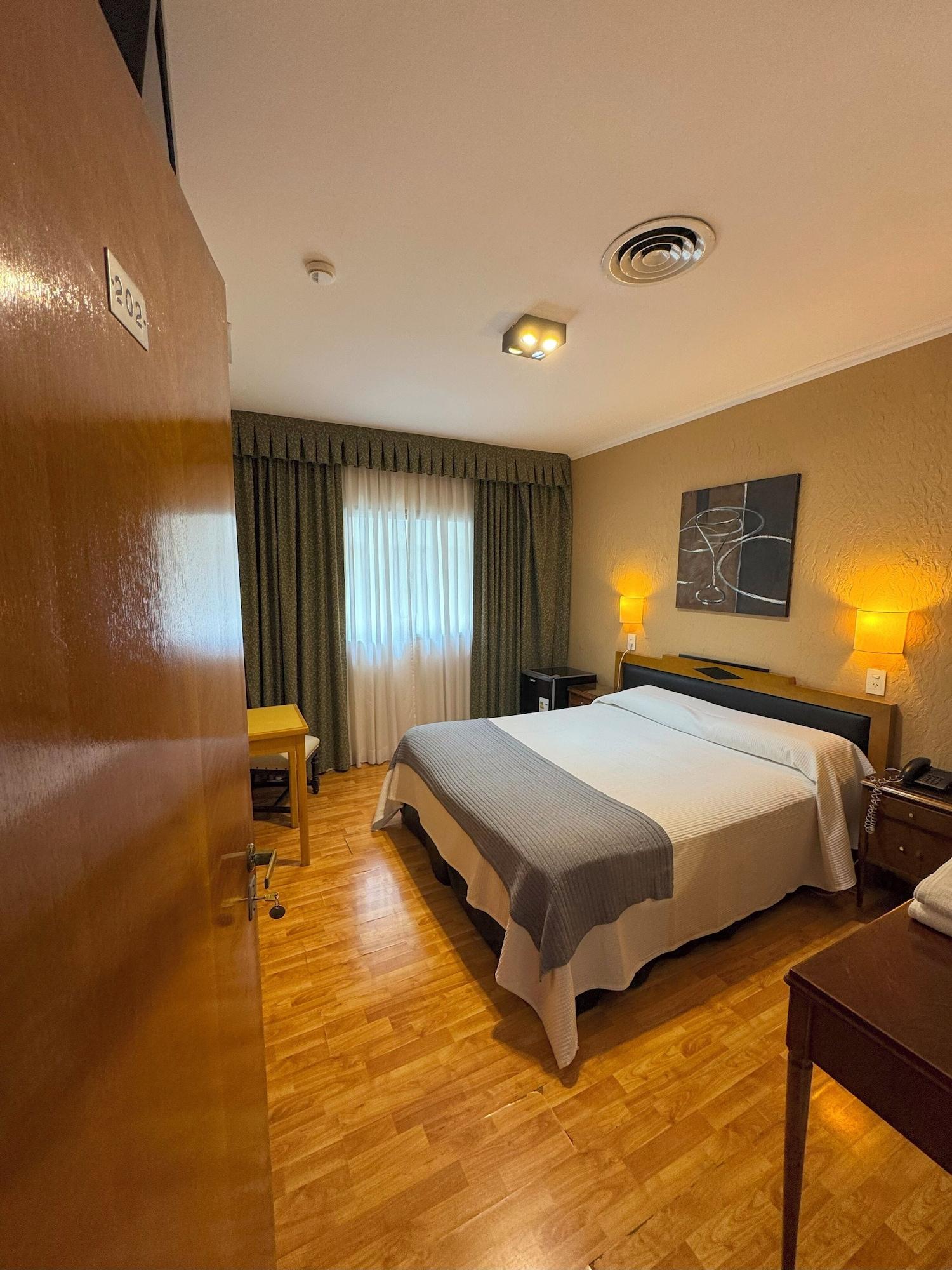 Varios Hotel El Cabildo