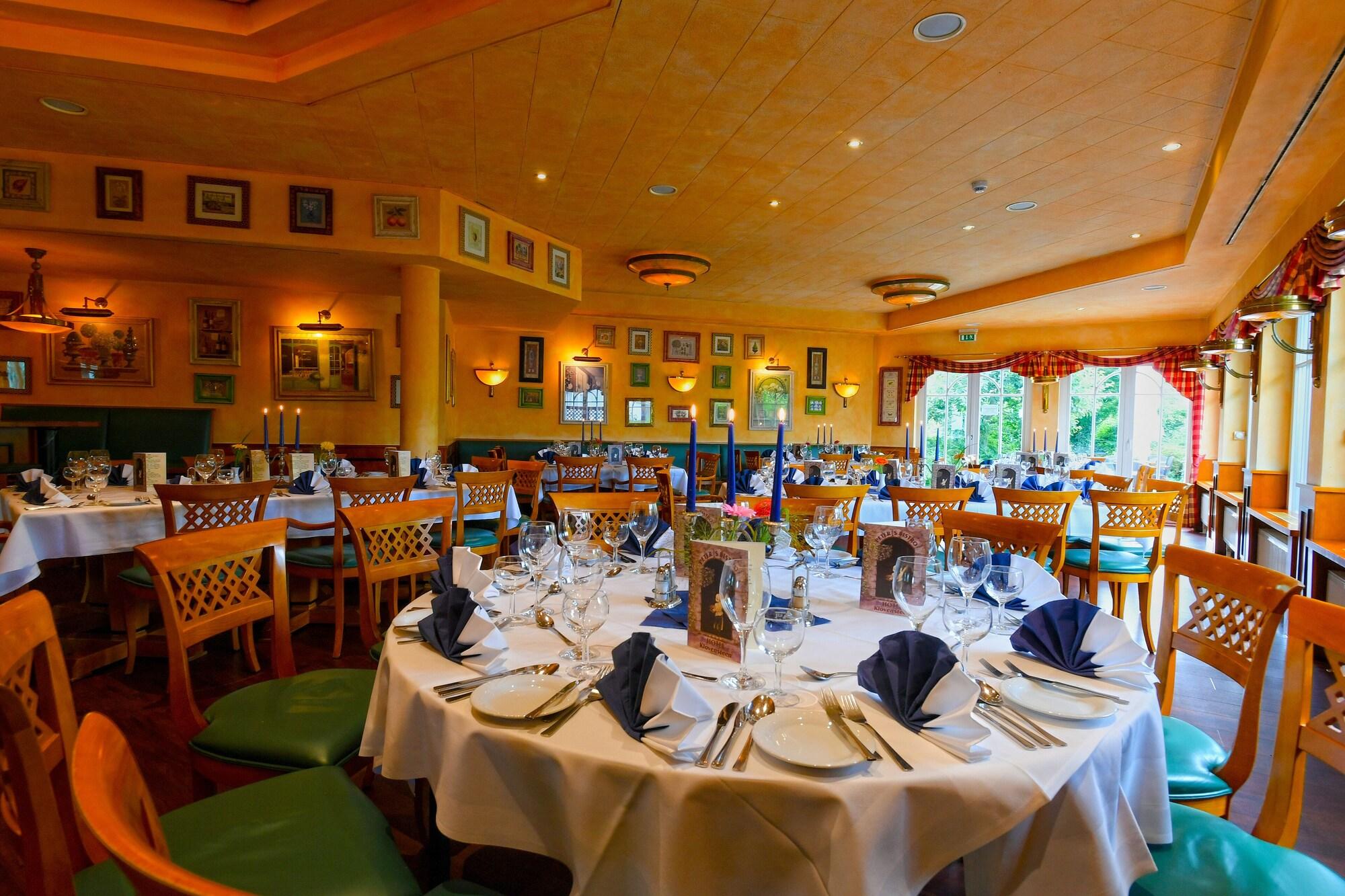 Salón de Baile Ringhotel Kloevensteen