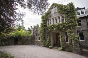 Alojamiento - Lys-Na-Greyne Country House