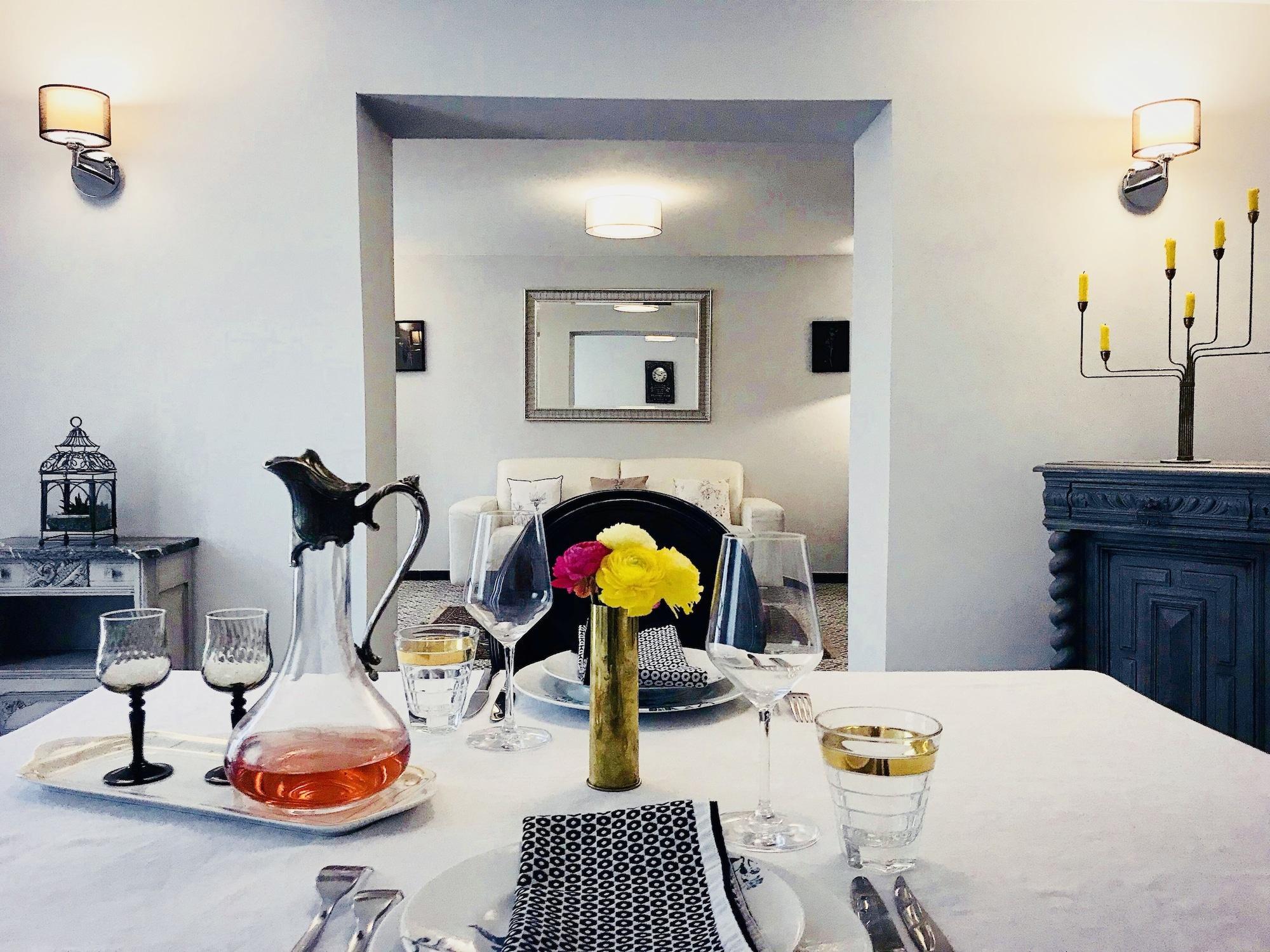 Bar/Salón Domaine de La Brave