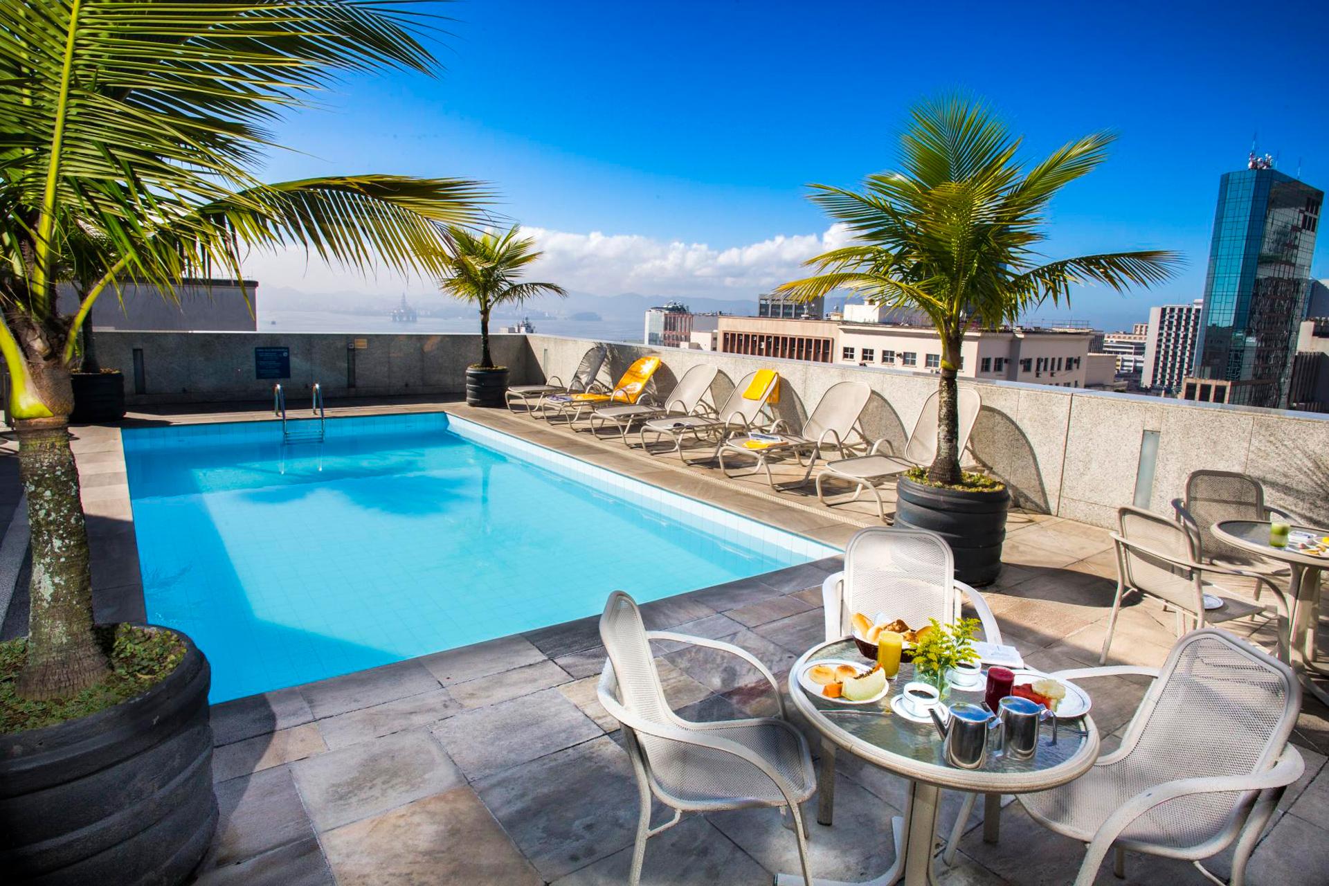 Vista Piscina Windsor Guanabara Hotel