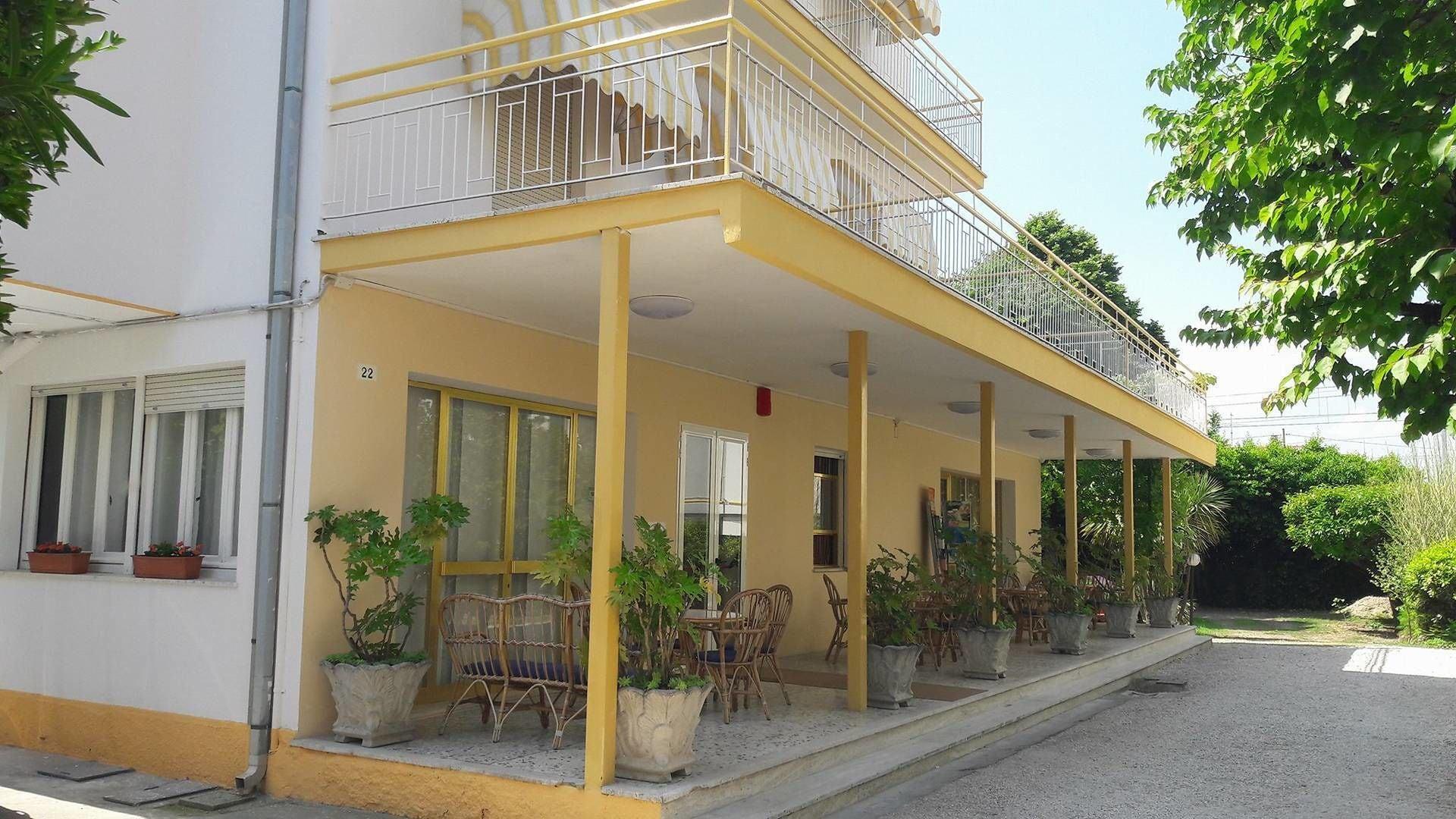 Vista Exterior Hotel Perugini
