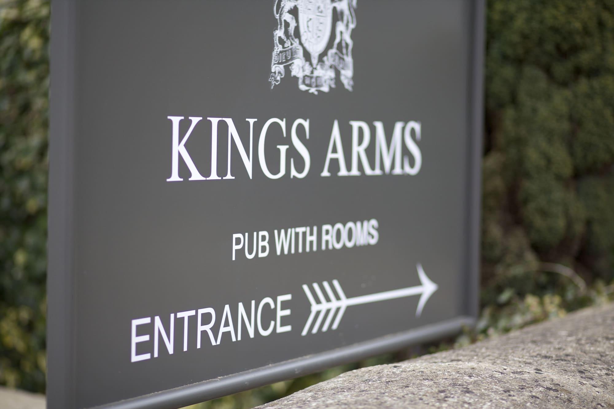 Vista Exterior The Kings Arms