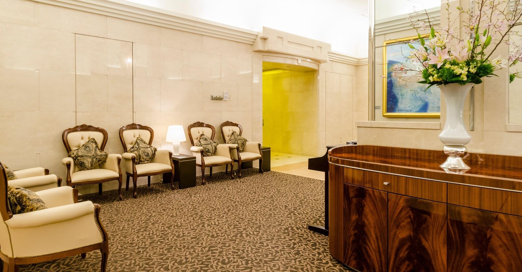 Vista Lobby Ginza Creston