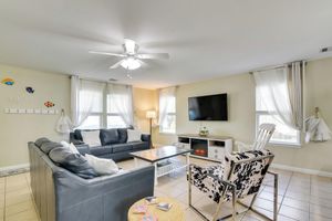 Arriendo temporal - Galloping Seahorse Seabrook Home ~ 4 Mi to Nasa!