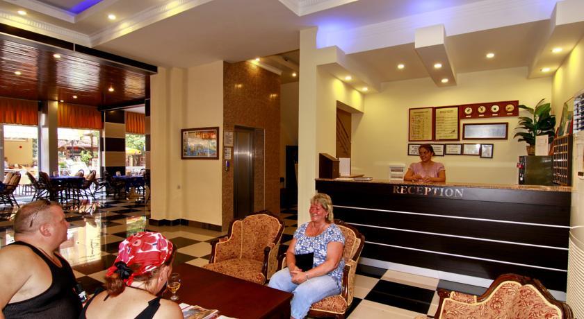 Vista Lobby Kleopatra Bavyera Hotel