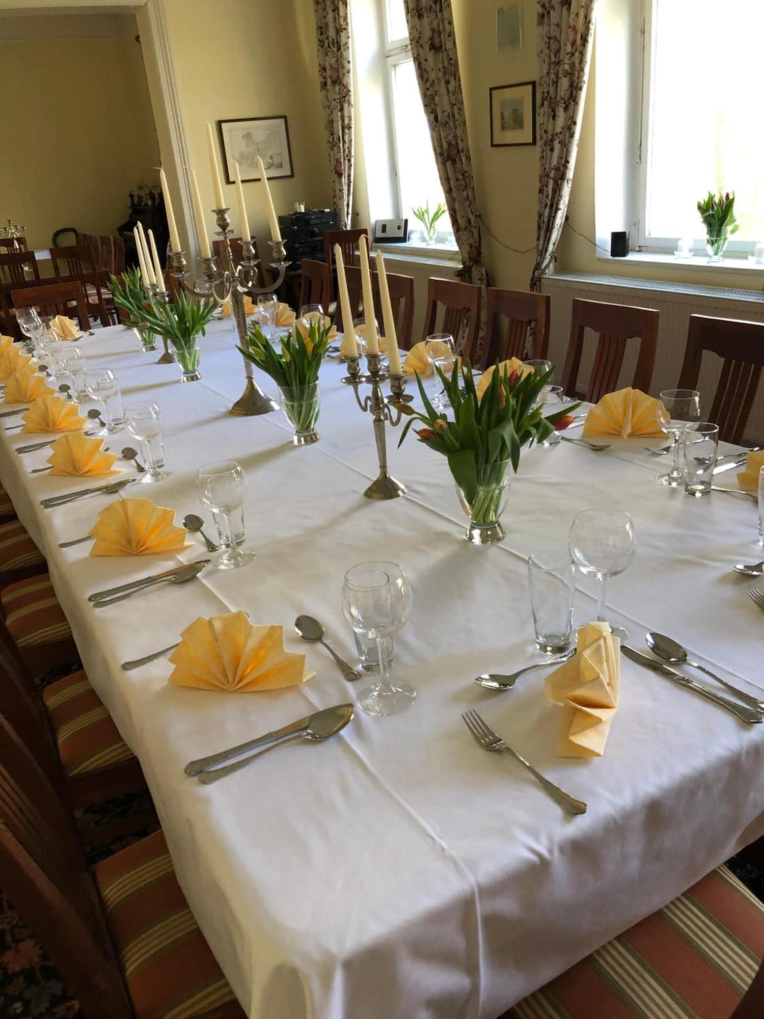 Restaurant Hotel Pension Gutshaus Neu wendorf