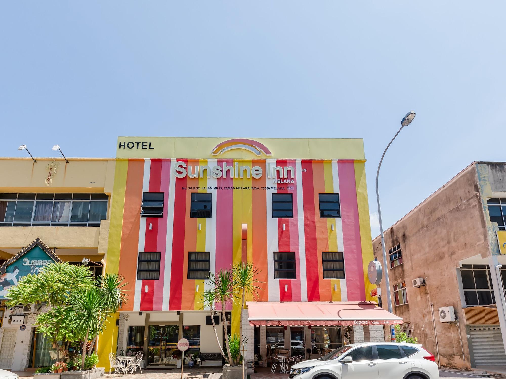 Vista Exterior Sunshine Inn Plus