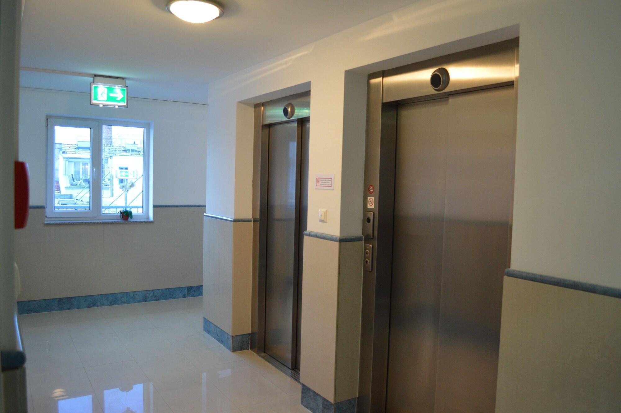 Vista Lobby Hotel Donaustadt Kagran