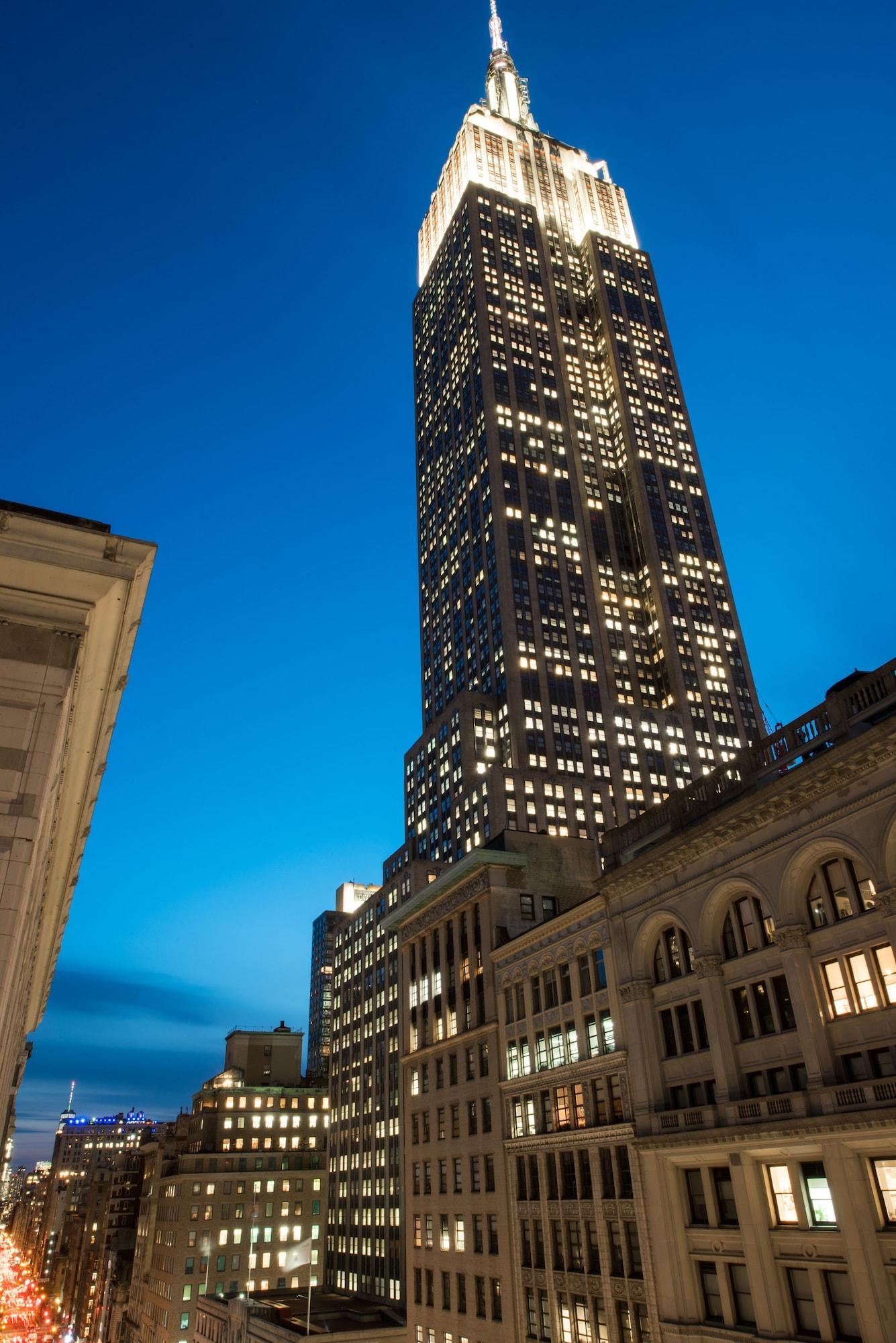 Vista Exterior U Hotel Fifth Avenue