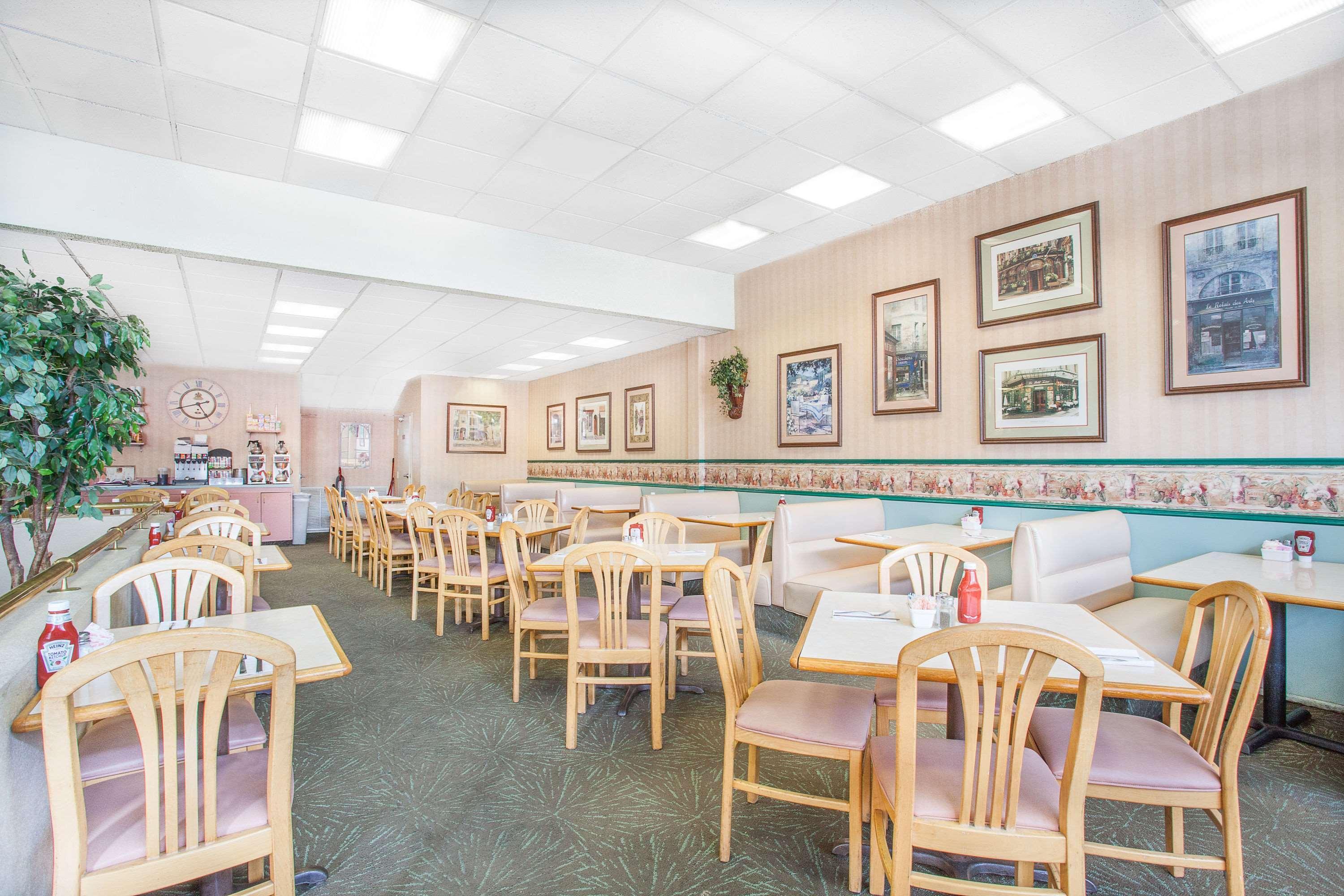 Restaurant Howard Johnson by Wyndham Atlantic City