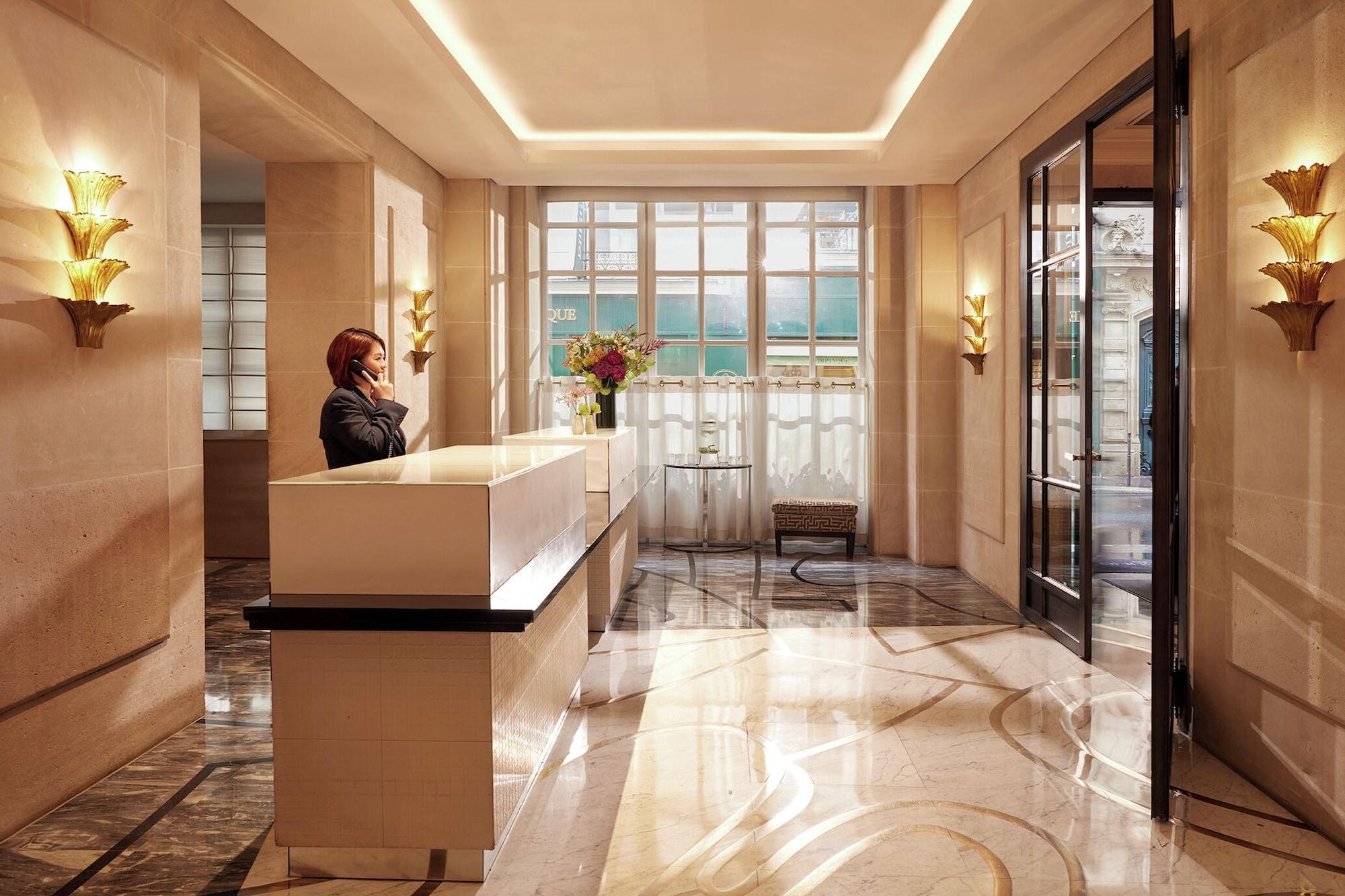 Vista Lobby Le Burgundy Paris
