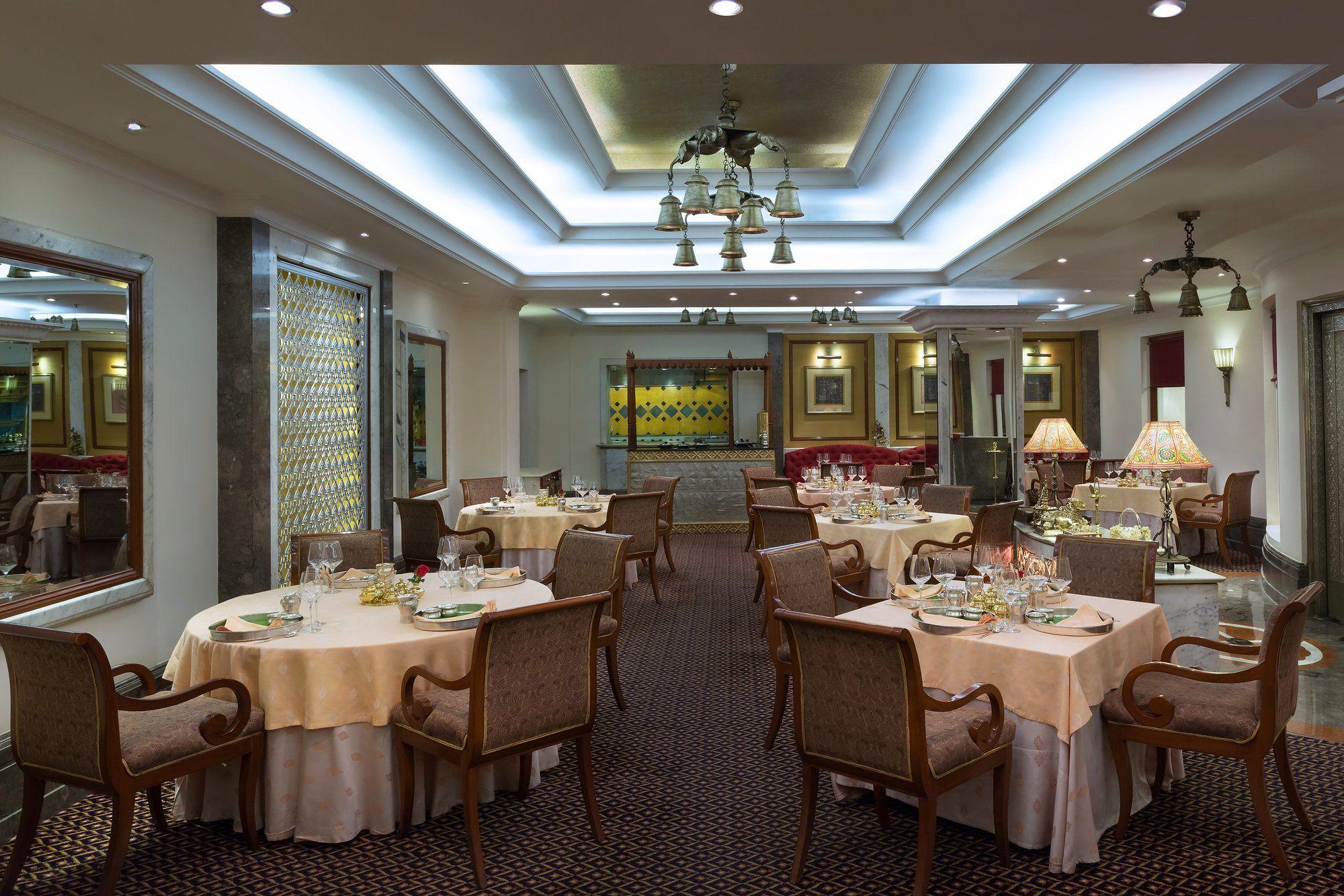Restaurant Sheraton New Delhi Hotel