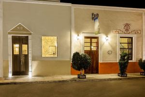 Alojamiento - Casa Del Maya Bed & Breakfast