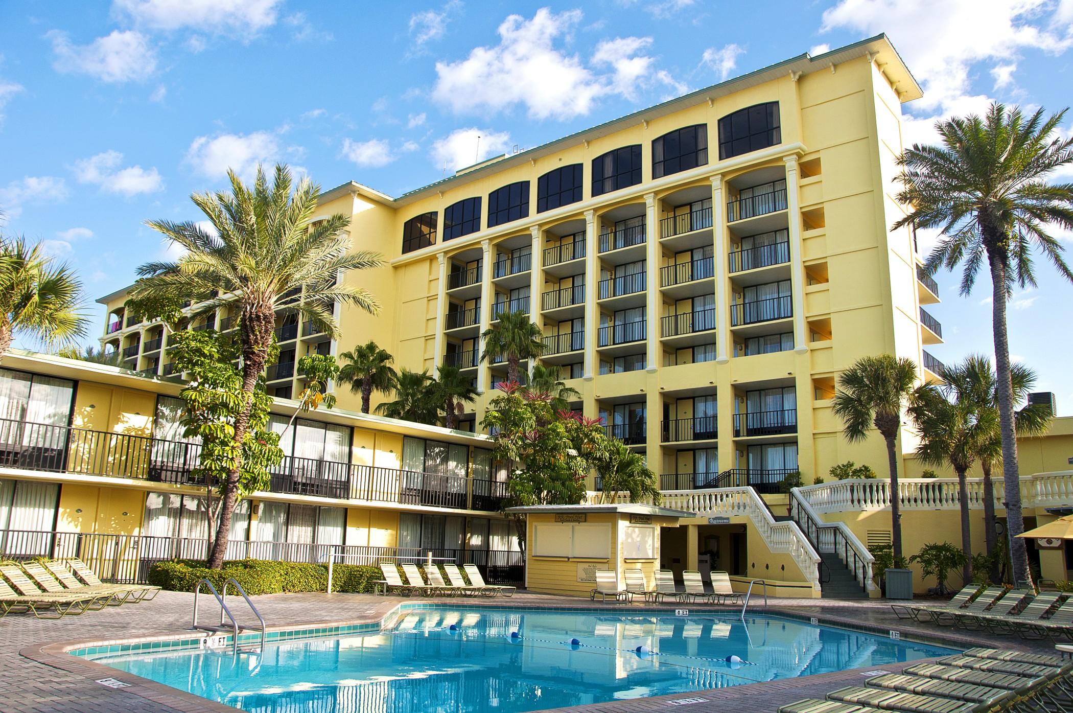 Vista Exterior Sirata St. Pete Beach