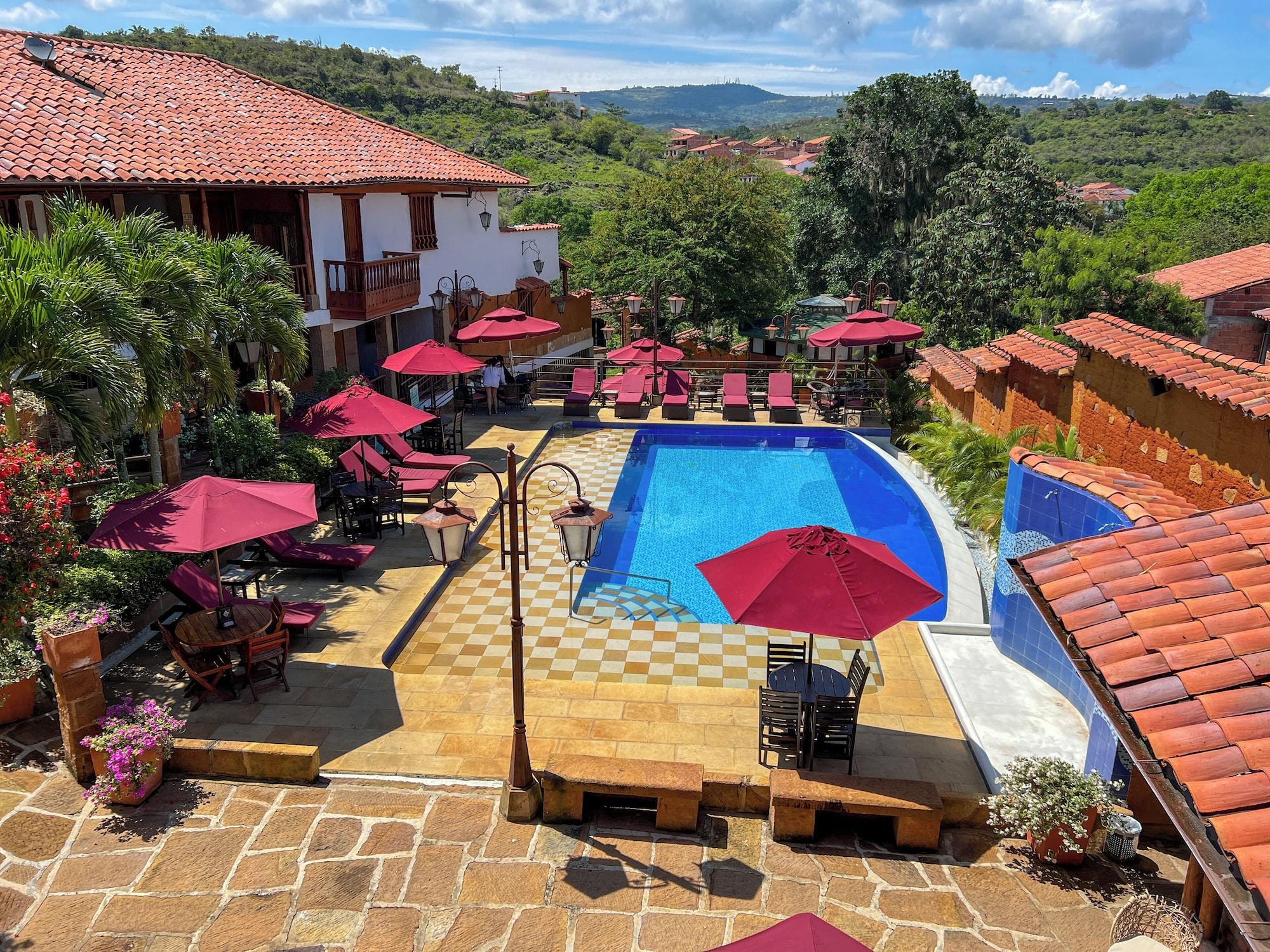 Vista Piscina Hicasua Hotel Boutique
