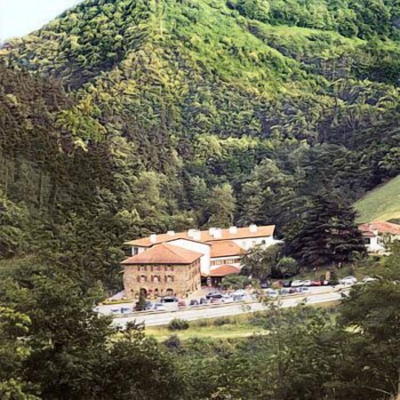 Vista Exterior Hotel Venta Etxalar