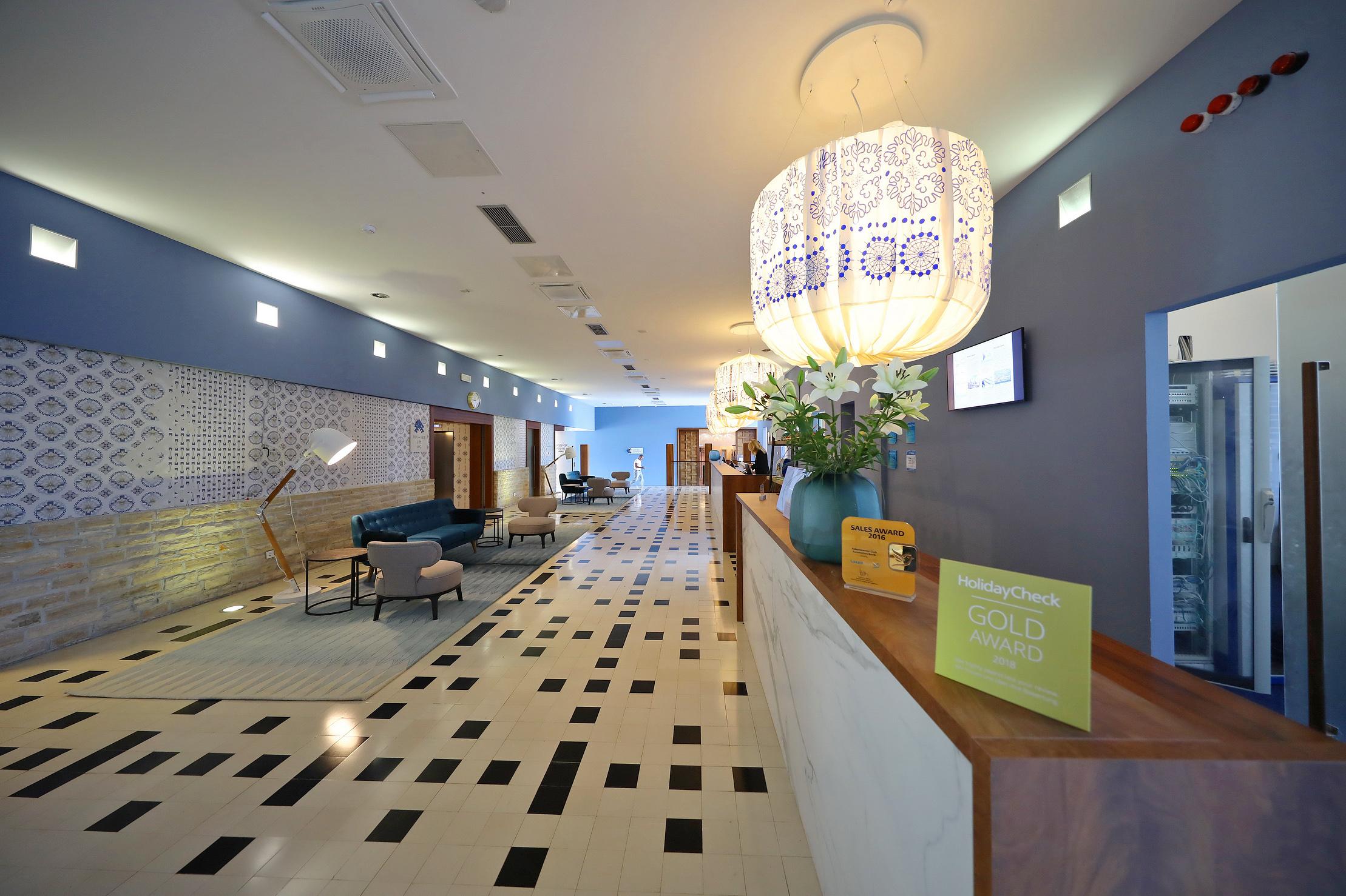 Vista Lobby Falkensteiner Club Funimation Borik